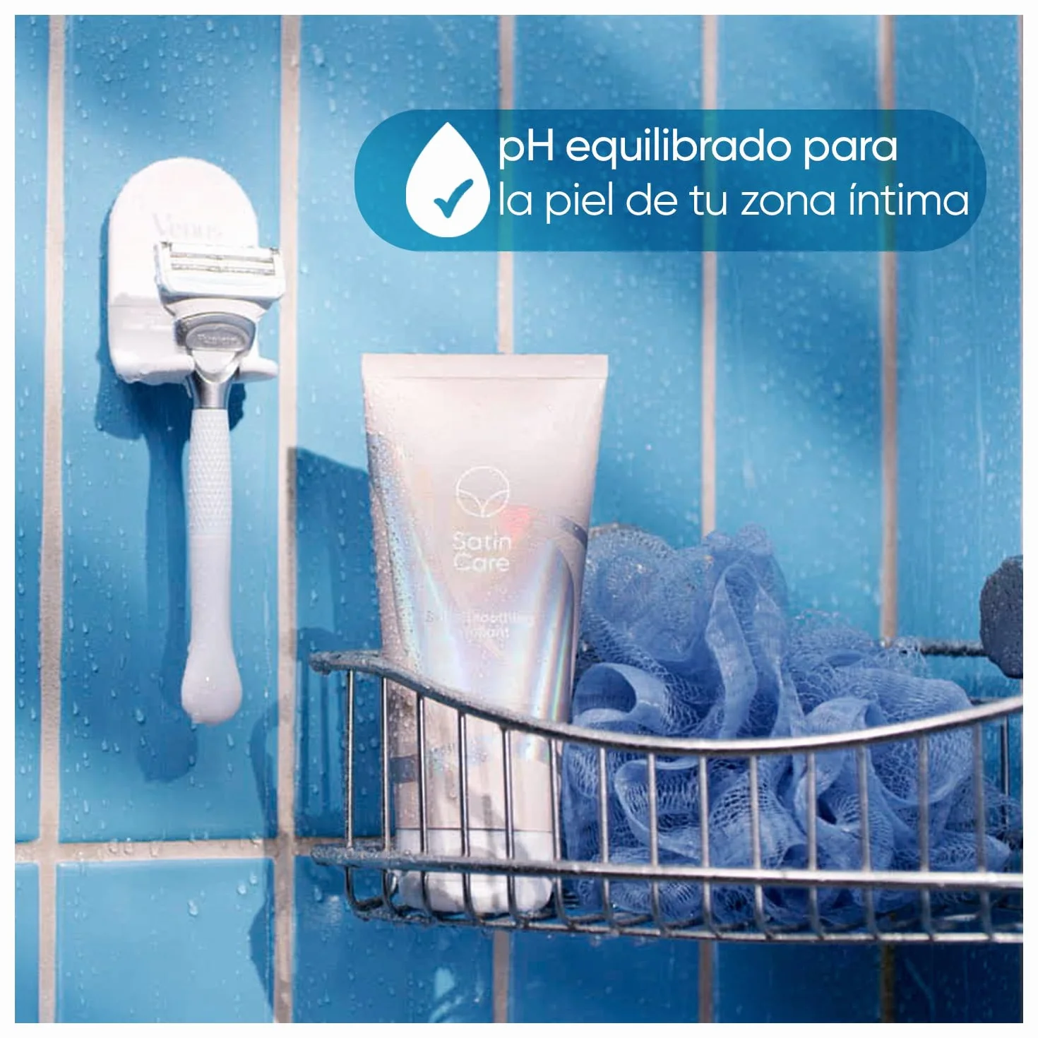 Gillette Venus + Satin Care golarka do okolic intymnych dla kobiet i zestaw prezentowy, golarka damska w okolicach intymnych + 2 ostrza do golenia, peeling, żel do czyszczenia i golenia 2 w 1, serum