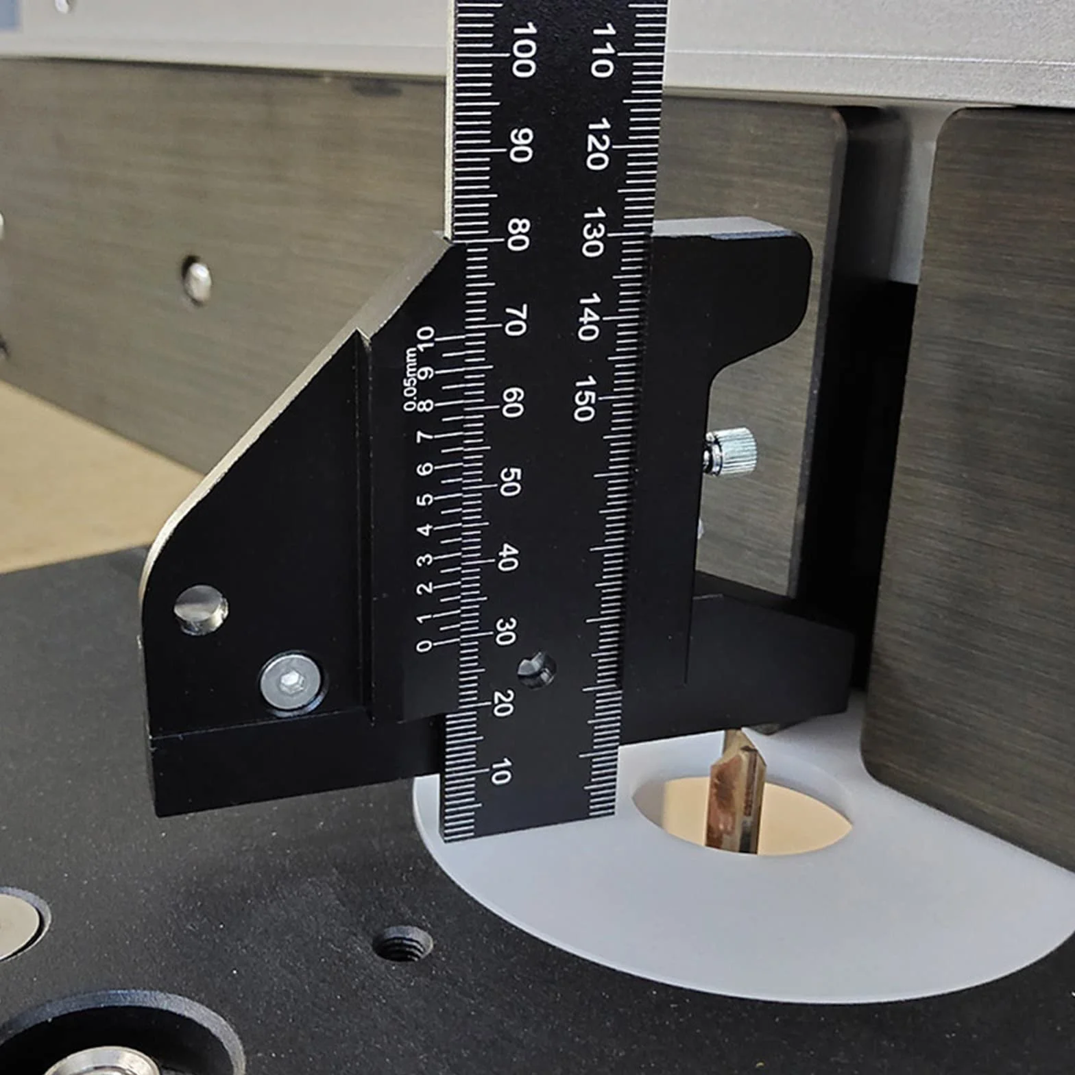 Cyfrowe Narzędzia Pomiarowe 0-150/300mm linijka do drewna typu T Scribe Metric wielofunkcyjny suwmiarka ze stopu aluminium pomiaru linii(0-300mm)