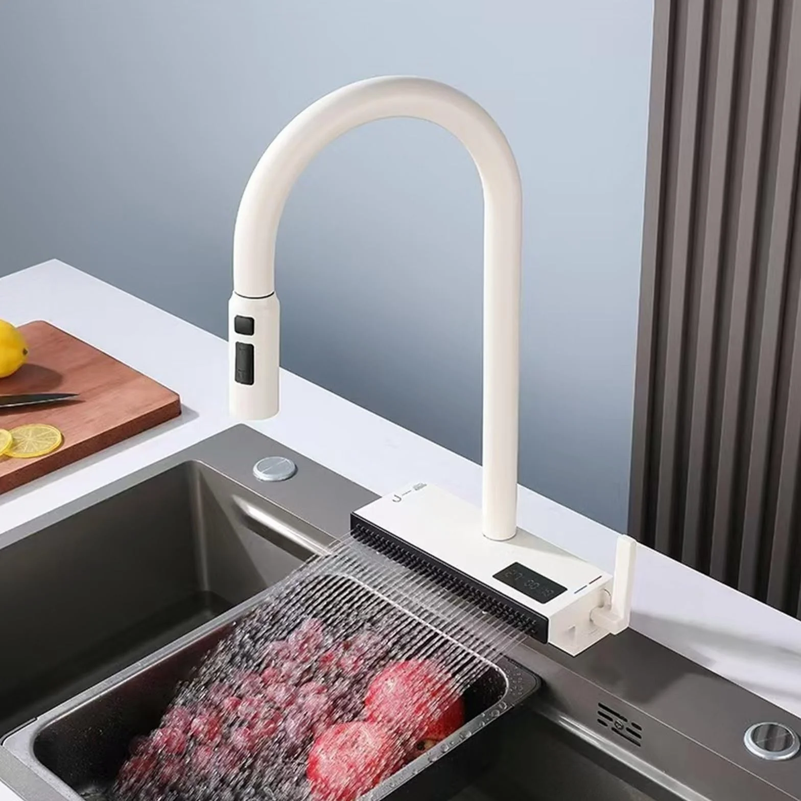 Nowoczesna, obracana o 360° armatura kuchenna z wodospadem z cyfrowym wyświetlaczem temperatury i 4 trybami ogrzewania/zimnej wody – elegancki, mleczno-biały design