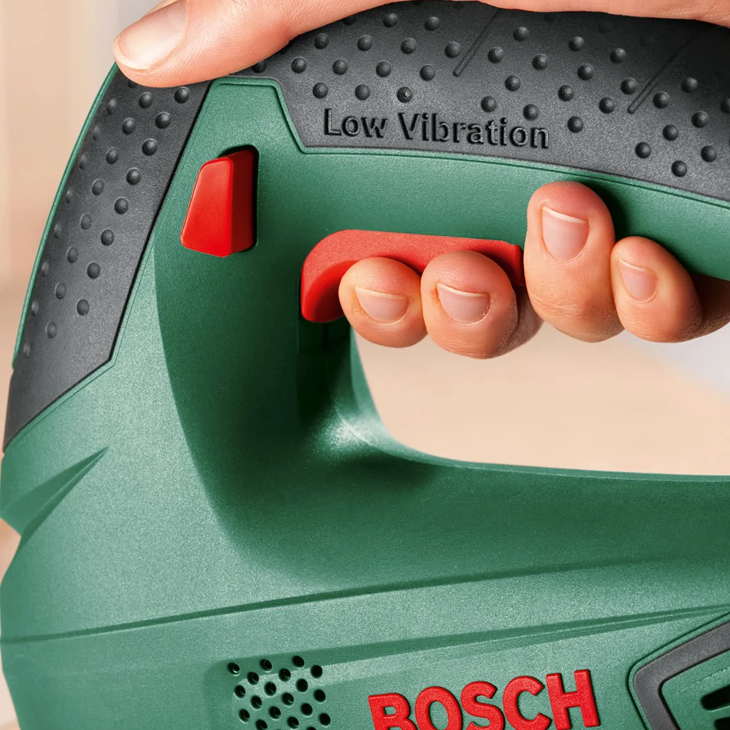 Bosch Home and Garden Wyrzynarka PST 650 (500 W, głębokość cięcia w stali/drewnie 4 mm / 65 mm, walizka)