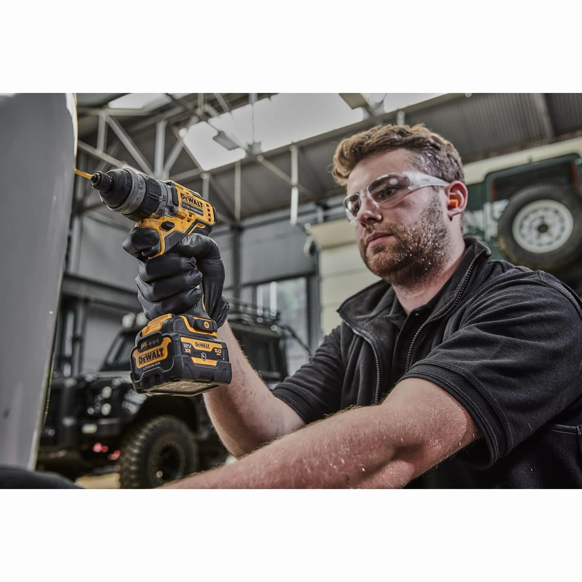 DEWALT Bezszczotkowa wielogłowicowa wiertarka XR 12 V 57 Nm bez ładowarki/akumulatora z obudową TSTAK