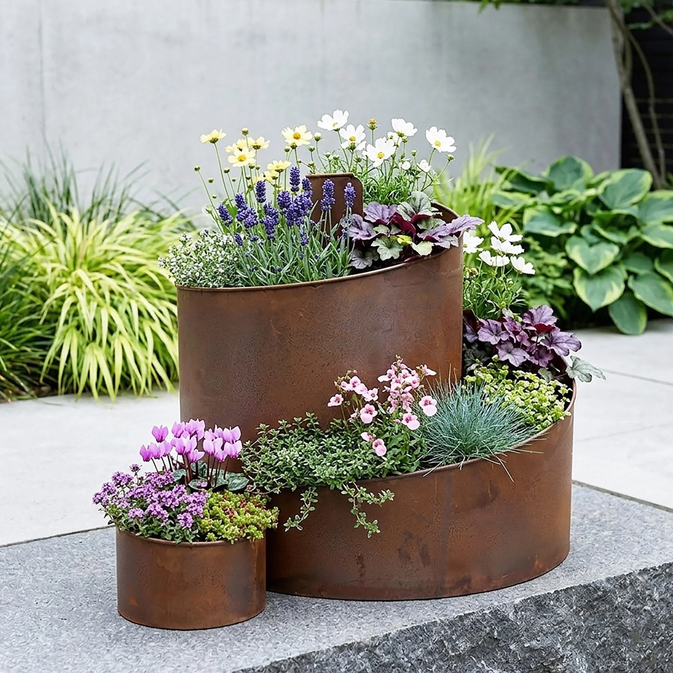 Spetebo Spirala ziołowa z żelaza Edelrost 3 poziomy 58 x 43 cm metalowy ślimak ziołowy naturalnie rdzawy 5 komór do sadzenia dekoracja ogrodowa