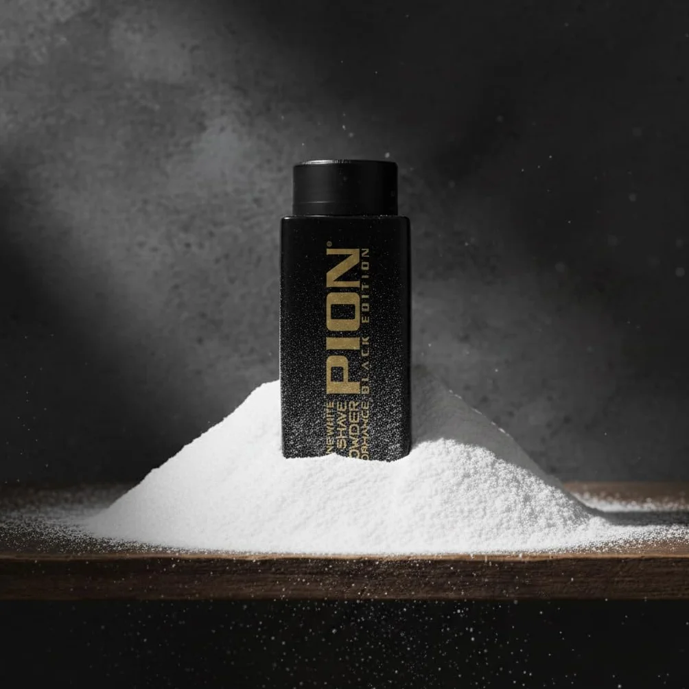 Pion Barber Shave Talc Powder Black Edition – ultra delikatny biały proszek zapewniający delikatne golenie, 180 g
