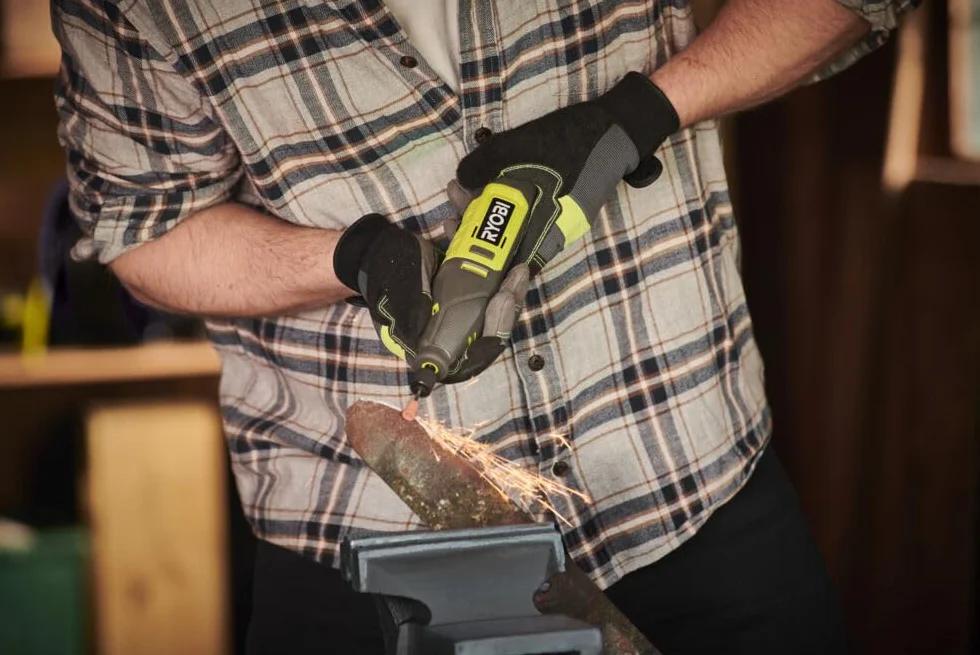 Ryobi Narzędzie Obrotowe 12V ze Zintegrowaną Baterią Ryobi RRT12-120BA3/35