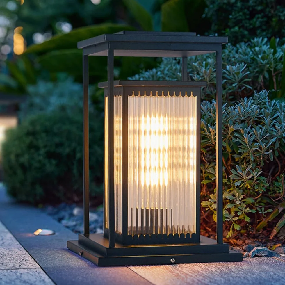 Zewnętrzne solarne lampy ogrodowe – E26 wodoodporna aluminiowa latarnia słupkowa do oświetlenia krajobrazu, ścieżki, dziedzińca, patio i balkonu