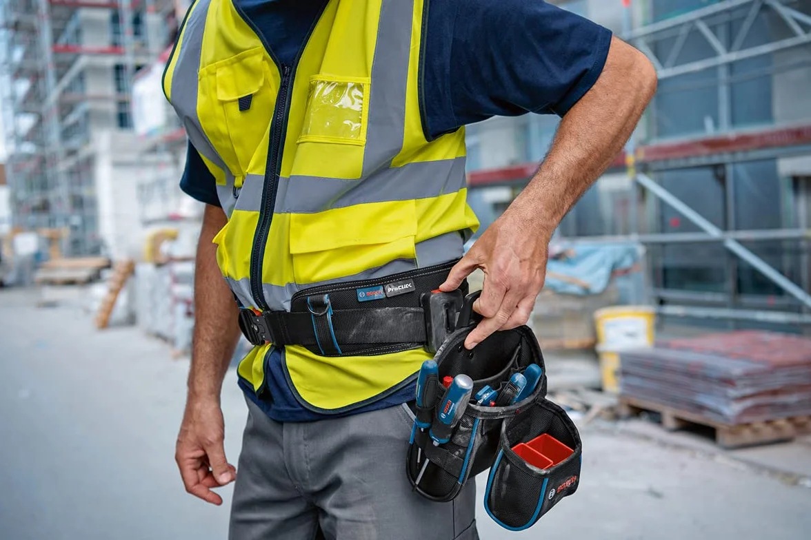 Bosch Professional: zestaw z pasem narzędziowym ProClick (1 pas 93 (rozmiar S/M), 1 kieszeń GWT 4, 1 kieszeń GWT 2, 2 uchwyty ProClick)