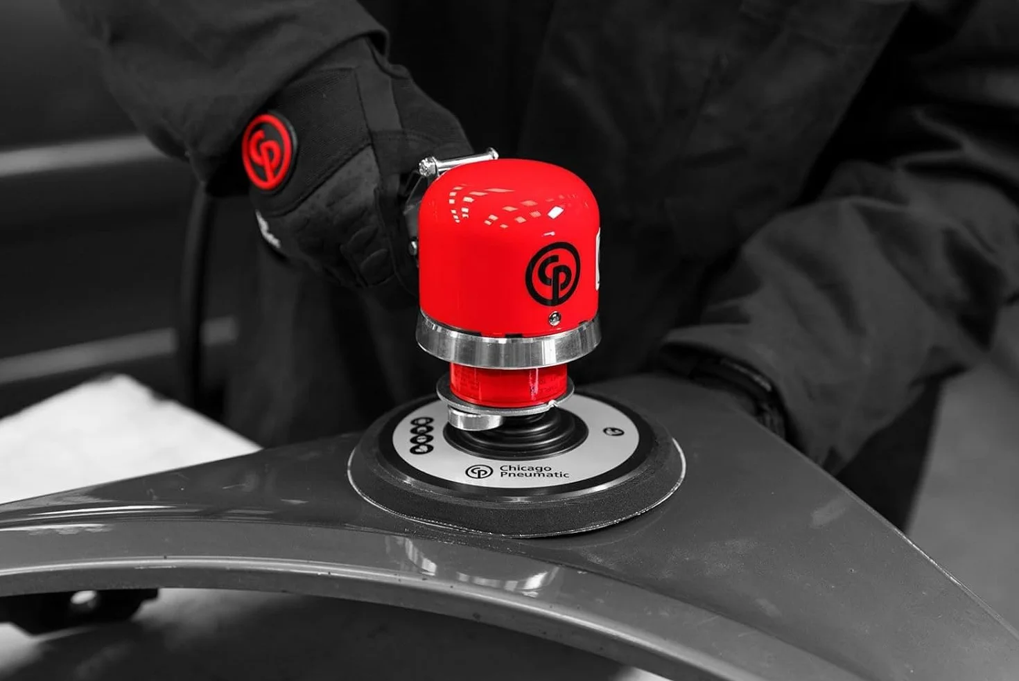 Chicago Pneumatic CP870 Dual Action Air Sander, czerwona, 150 mm
