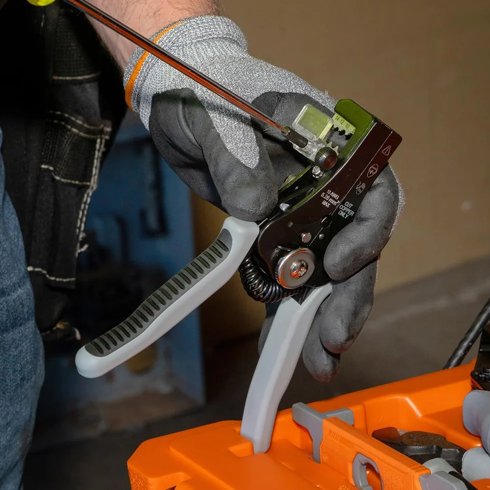 Klein Tools 11069S automatyczny ściągacz przewodów solarnych, precyzyjne ściąganie izolacji dla 6 do 12 AWG litych i 8 do 14 AWG PV elektryczny drut skręcony