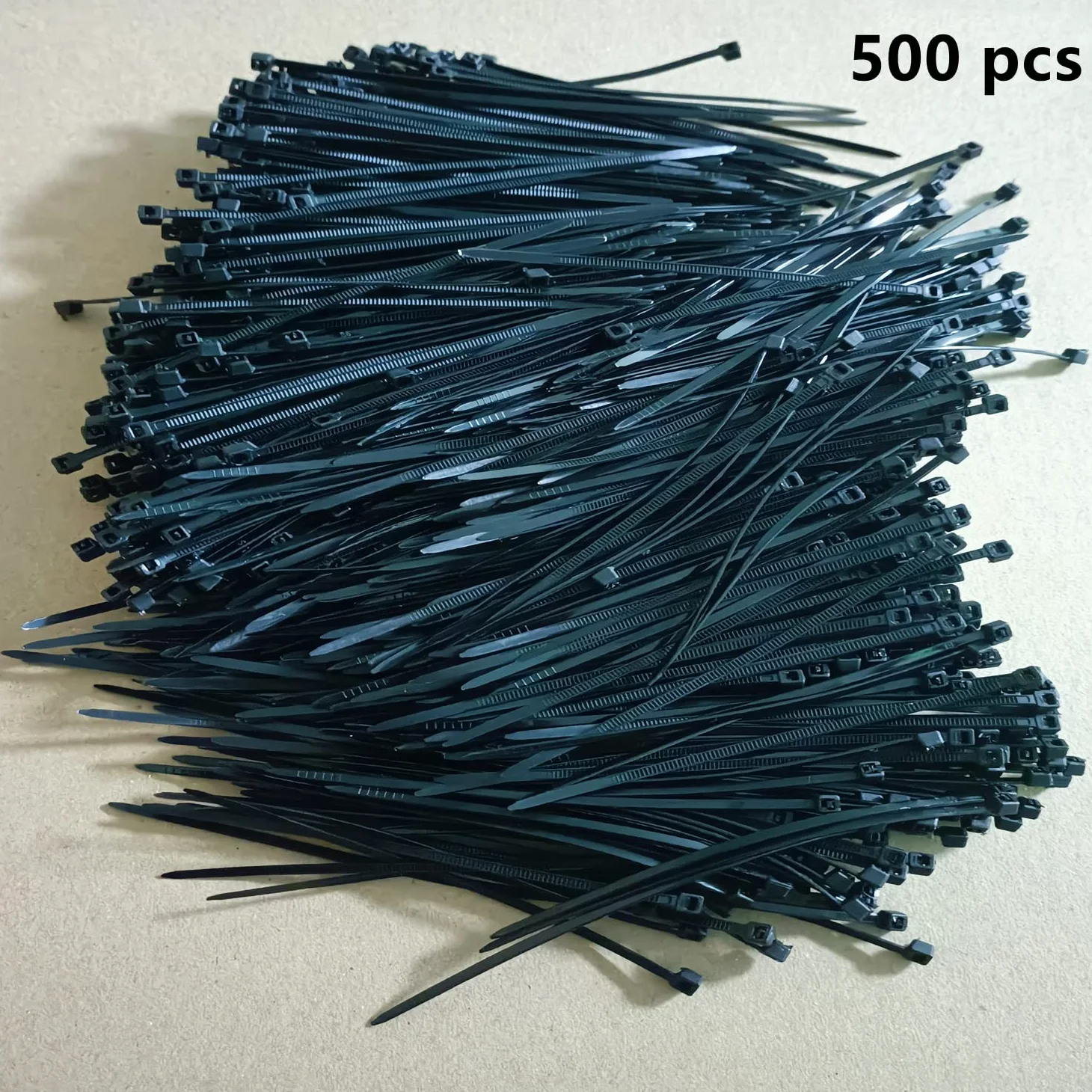 500 szt. 8-calowych opasek kablowych z zamkiem błyskawicznym, wytrzymałe plastikowe opaski druciane premium o wytrzymałości na rozciąganie 18 kg, odporne na promieniowanie UV, samoblokujące czarne nylonowe paski mocujące (4 x 200 mm, 8 cali)