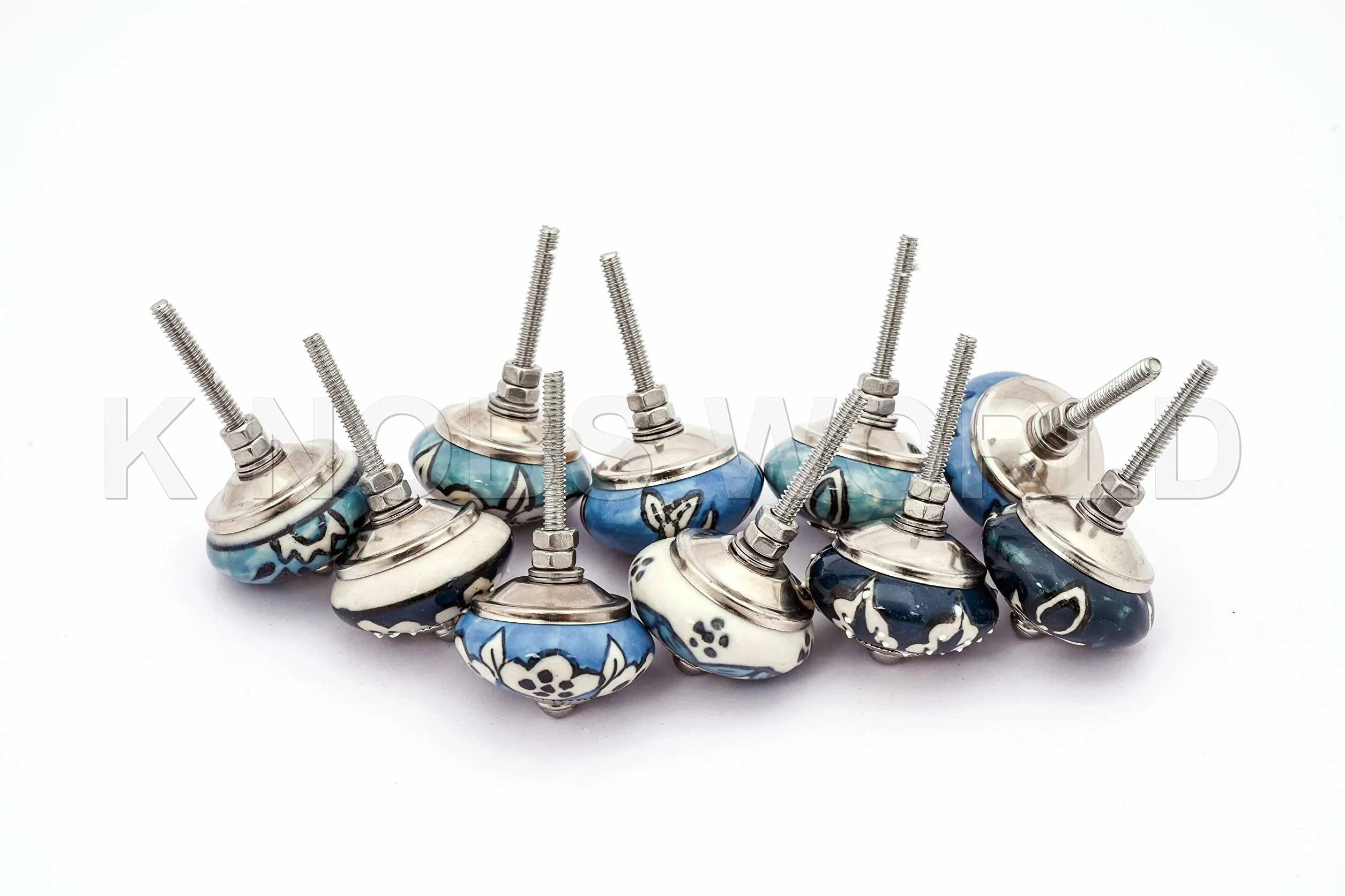 10 różnych wielokolorowych ozdobnych niebieskich zielonych ceramicznych gałek do szuflad drzwi szafki wyciąga indyjskie gałki mieszane.