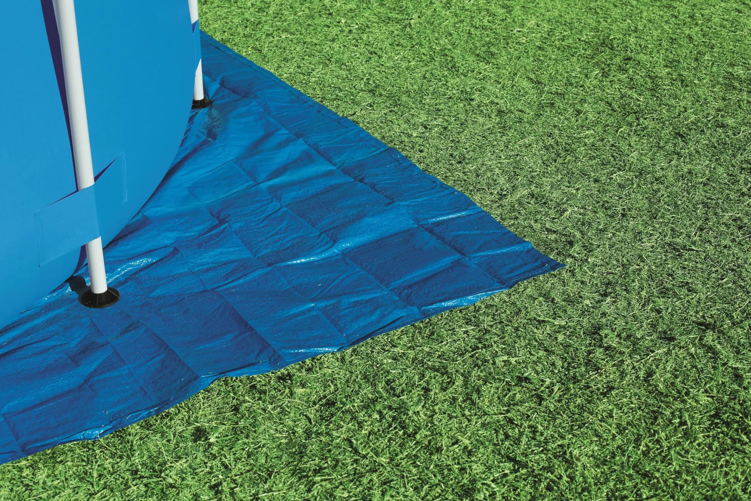 Bestway Flowclear™ 11' X 11'/3.35M X 3.35M Ground Cloth