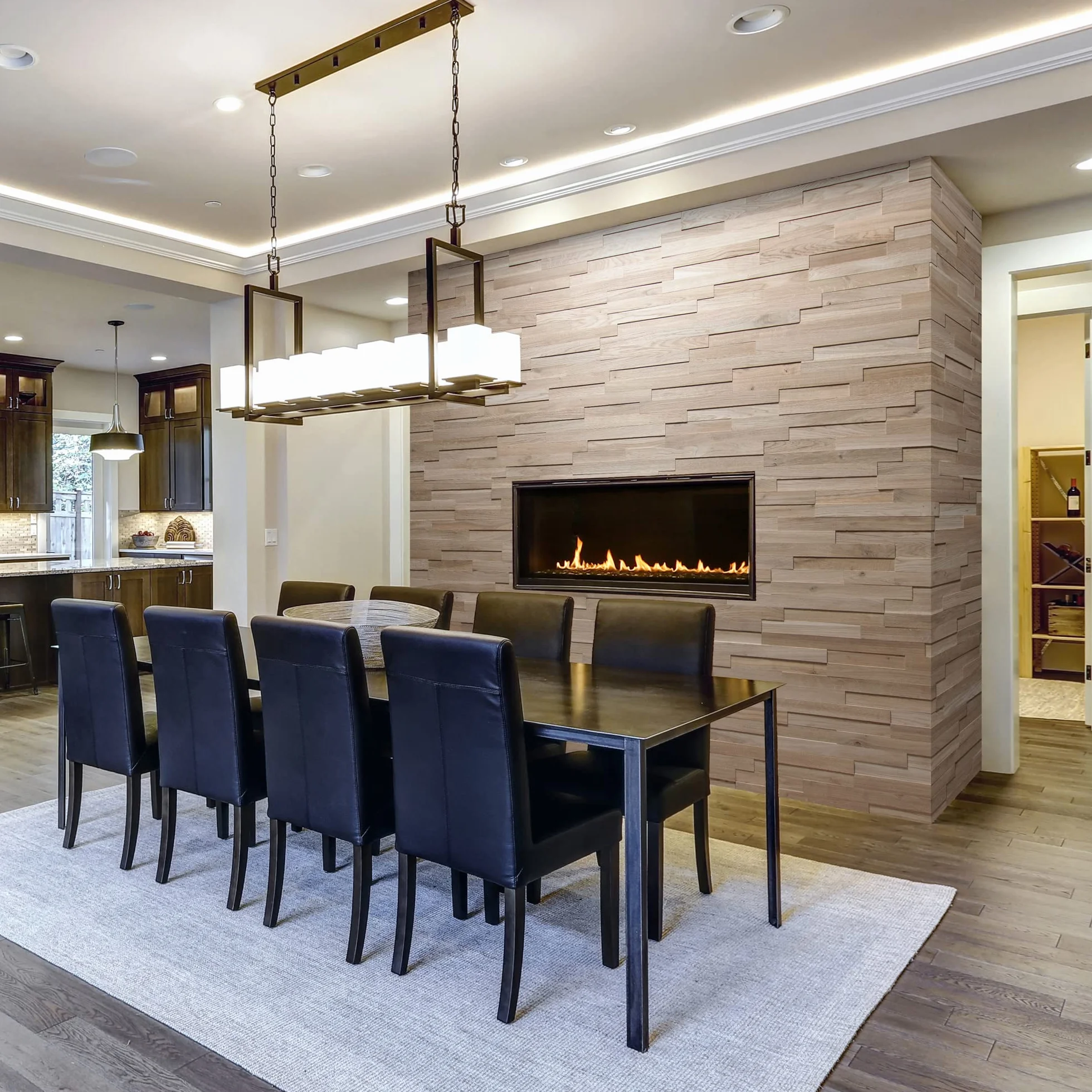 Okładzina ścienna z drewna 3D w naturalnym kolorze dębu, drewniane panele ścienne firmy Wooden Wall Design model EGO (1 m²)