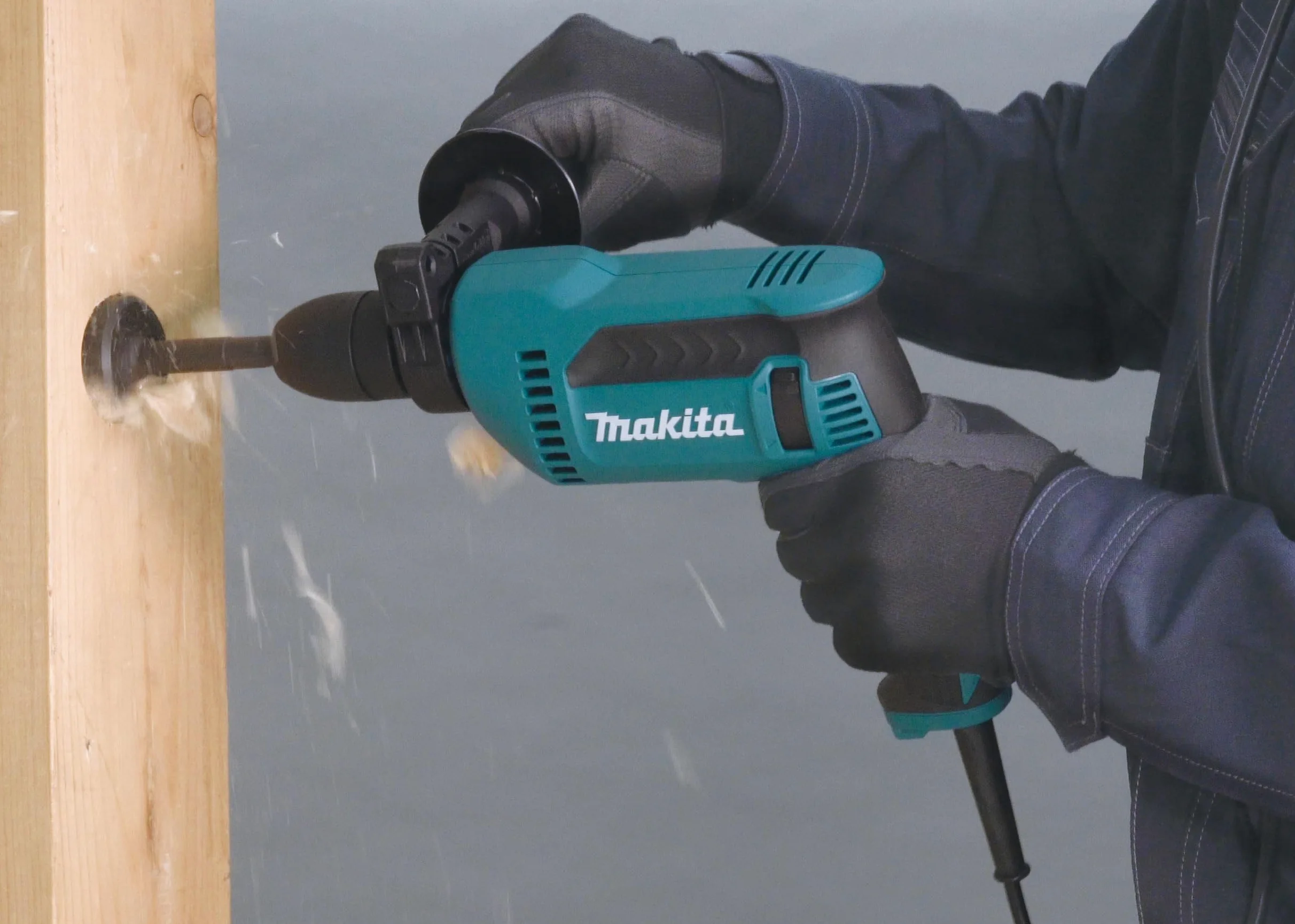 Makita DP4021 wiertarka 630 W