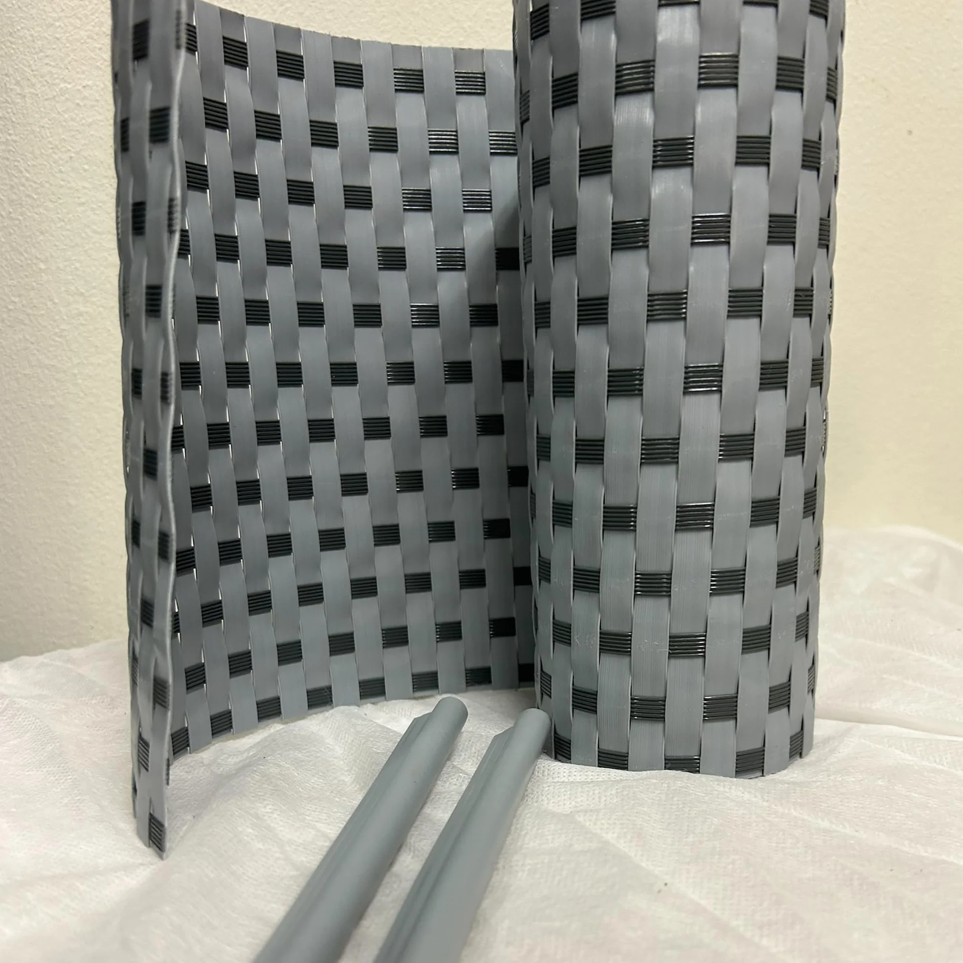 TENAX Flexi 0,19 x 2,05 m jasnoszary/antracyt, paski do ukrycia z HDPE z 2 klipsami, dekoracyjne zabezpieczenie prywatności na ogrodzeniach panelowych, krawatach, balustradach, balkonach i ogrodach