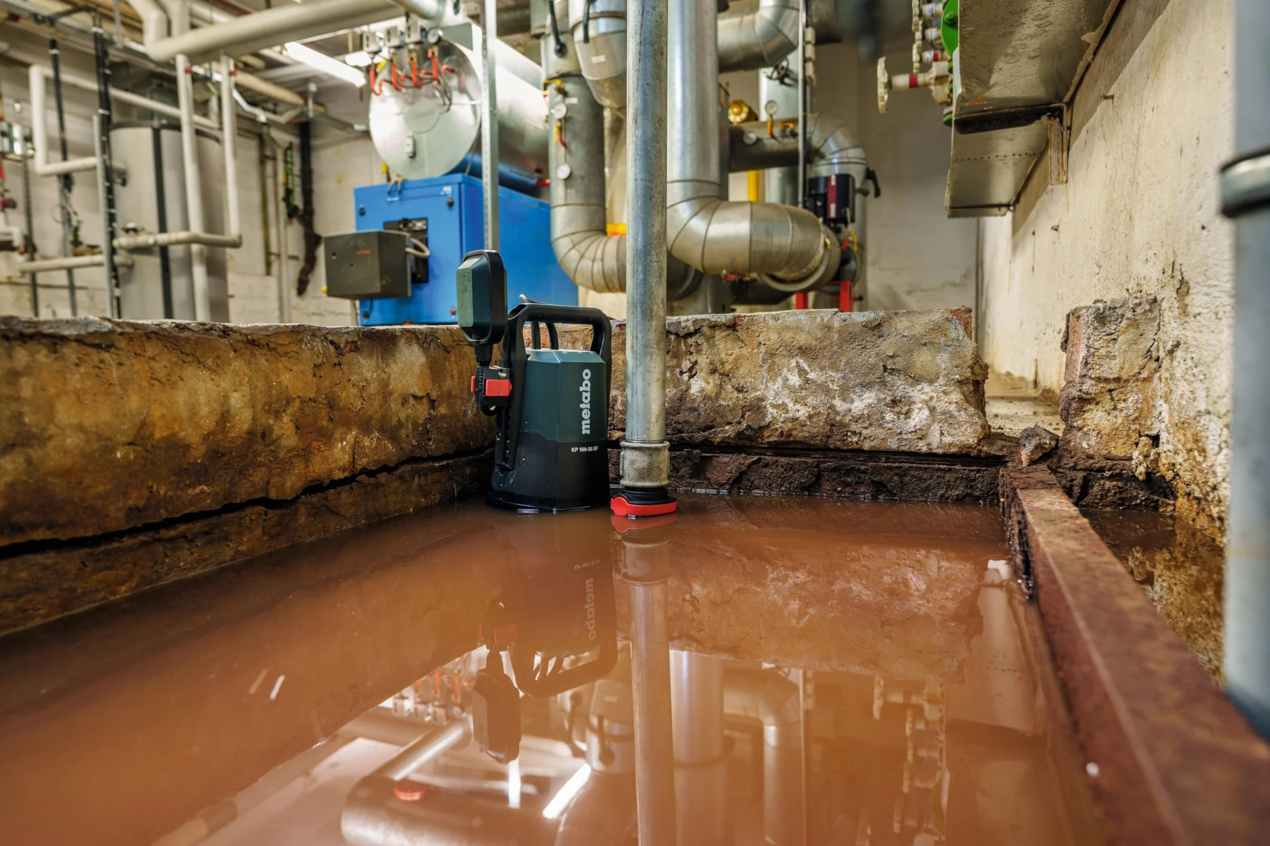 Metabo DG 700-90 pneumatyczna szlifierka prosta, średnica tarczy 125 mm, ciśnienie robocze 6,2 bar, kompaktowa konstrukcja, szlifierka) 601792000