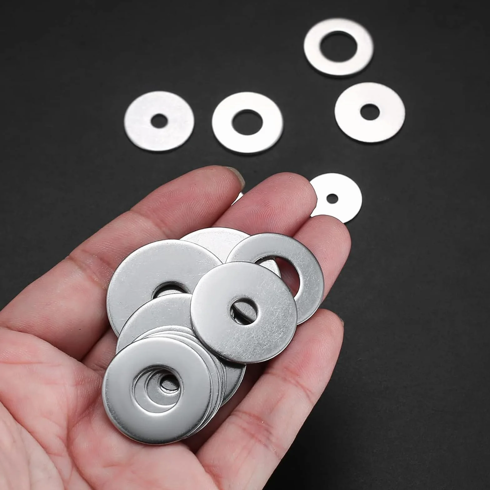 ORTAVA 50 sztuk podkładek M8, M8 × 16 mm, podkładki ze stali nierdzewnej, A2 V2A 304, podkładki DIN125, nierdzewne płaskie podkładki do śrub, nakrętek i pręta gwintowanego (srebrne)