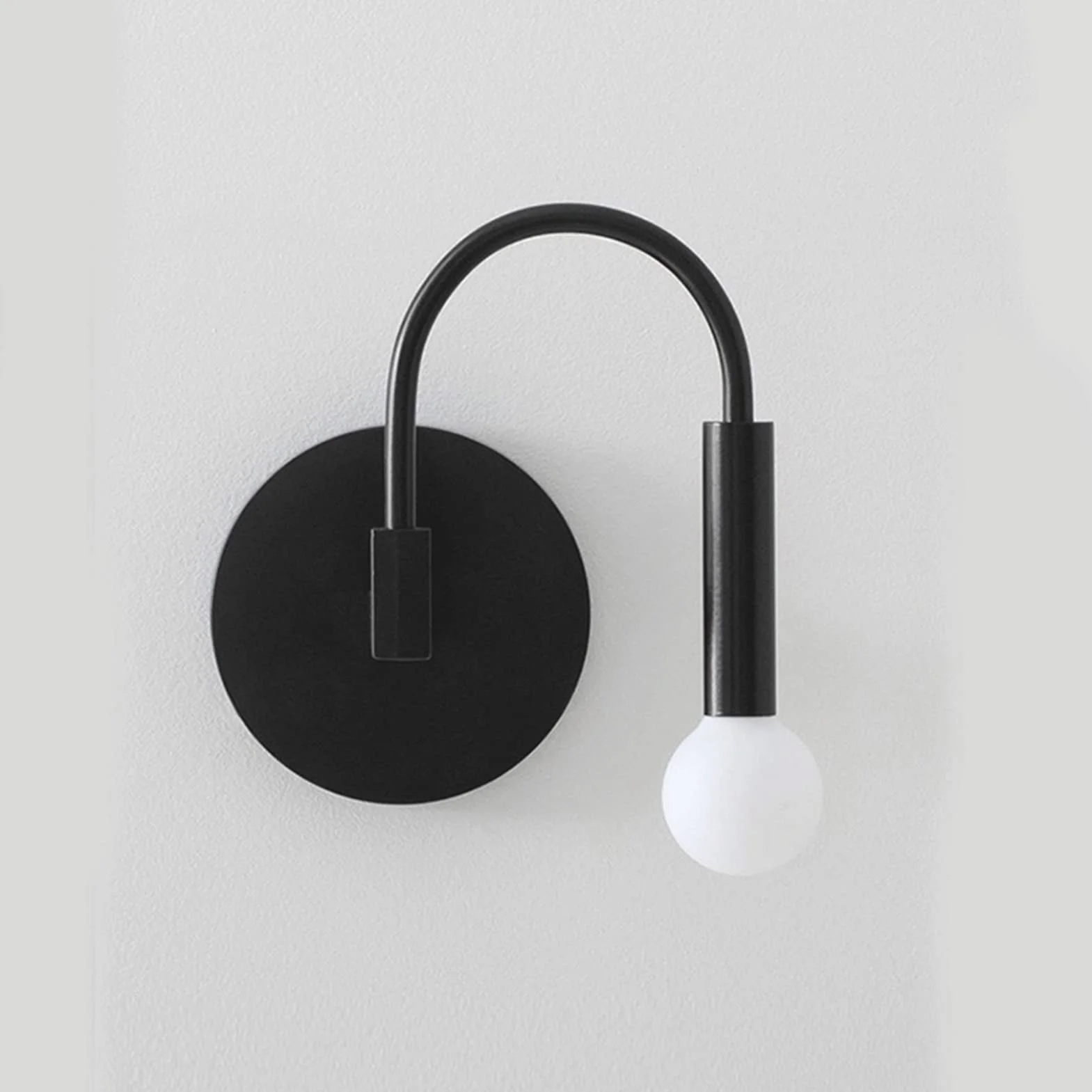 lampa ścienna Nowoczesne światło Nordic Sypialnia Wirniowa Lampa Ściana LED Światło zamontowane na ścianie Hotel nocny Lampa Ścienna Dekoracja Tło Żelaza Ścienne Lampa 10 W Oświetlenie wewnętrzne kink