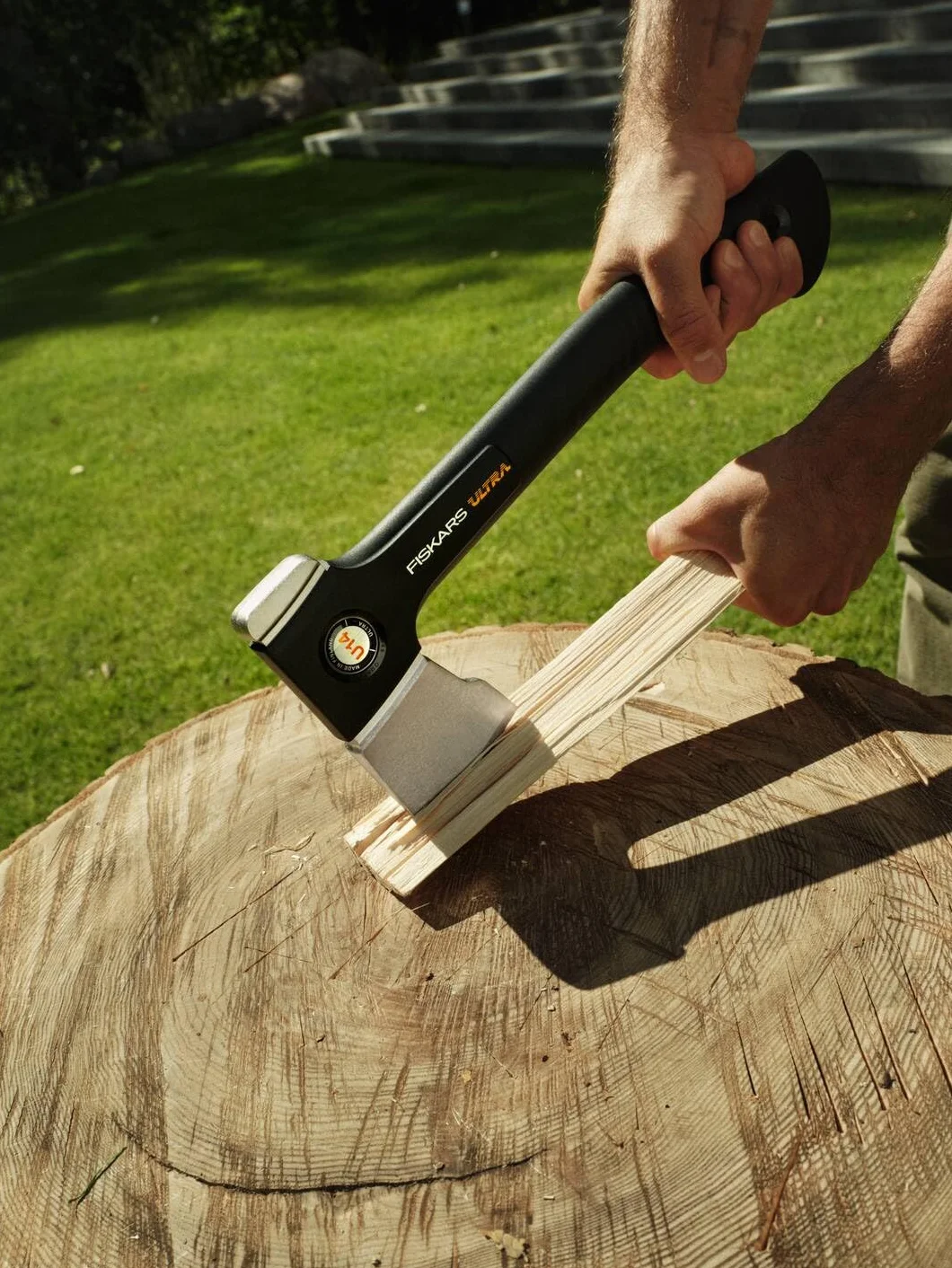 Fiskars Ultra Siekiera Uniwersalna U14