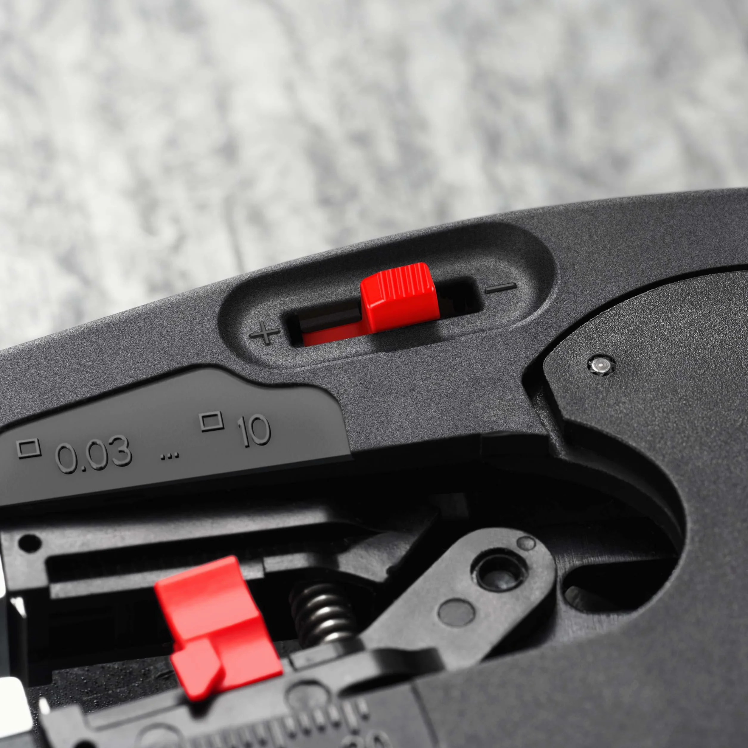 KNIPEX NexStrip Narzędzie wielofunkcyjne dla elektryków z nasadkami z antypoślizgowego tworzywa sztucznego 190 mm, 12 72 190