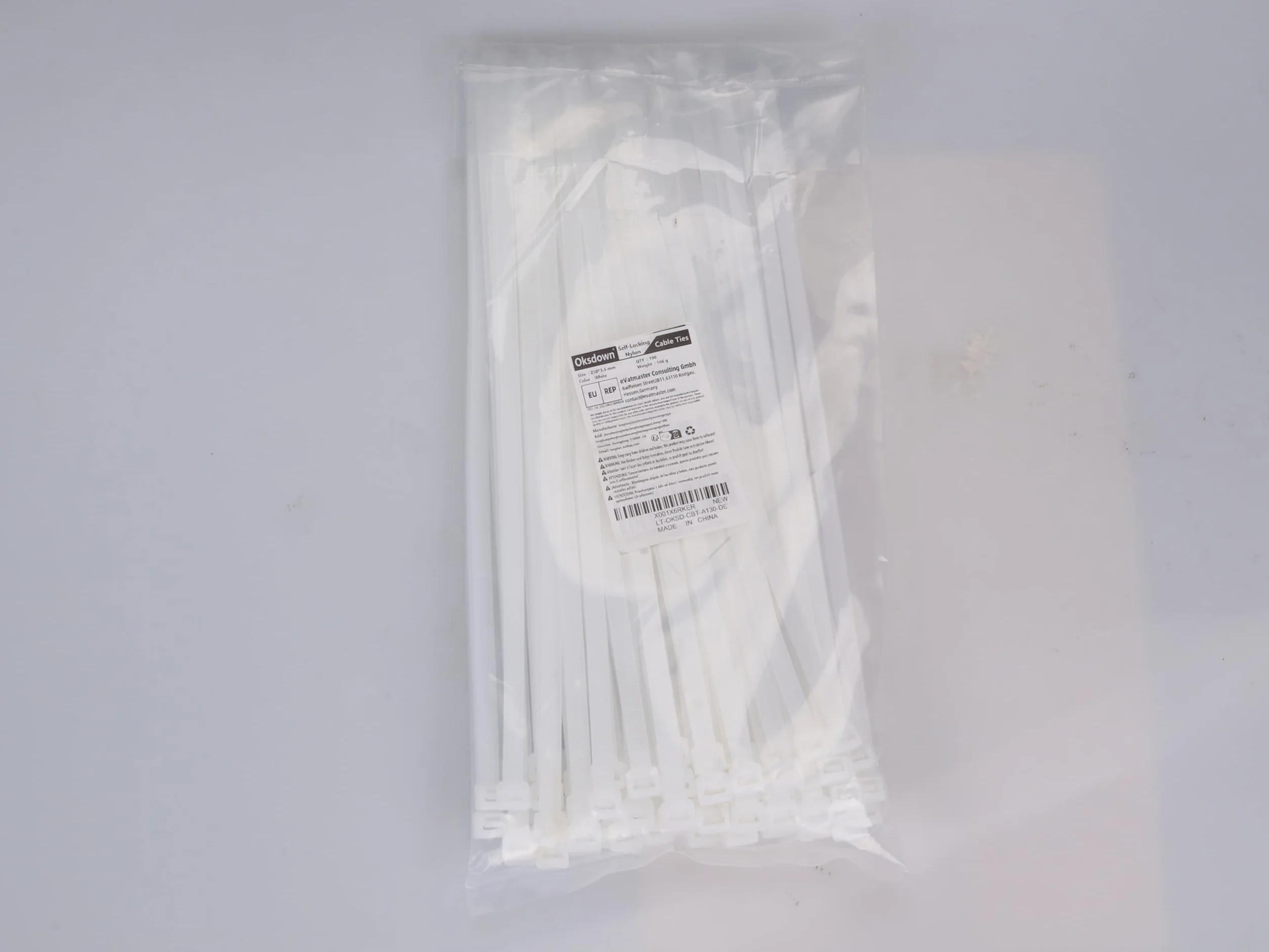 100 sztuk 250 mm × 3,6 mm, białe opaski kablowe o wytrzymałości na rozciąganie 18 kg, odporne na promieniowanie UV, nylonowe, tworzywo sztuczne, samoblokujące, wielofunkcyjne opaski kablowe