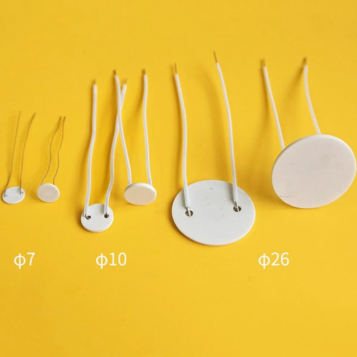 5 szt. Miniaturowe ceramiczne elementy grzejne z tlenku glinu - wysokotemperaturowy metalowy grzejnik ceramiczny zapewniający wydajne rozwiązania grzewcze(26x1.3mm 24V)