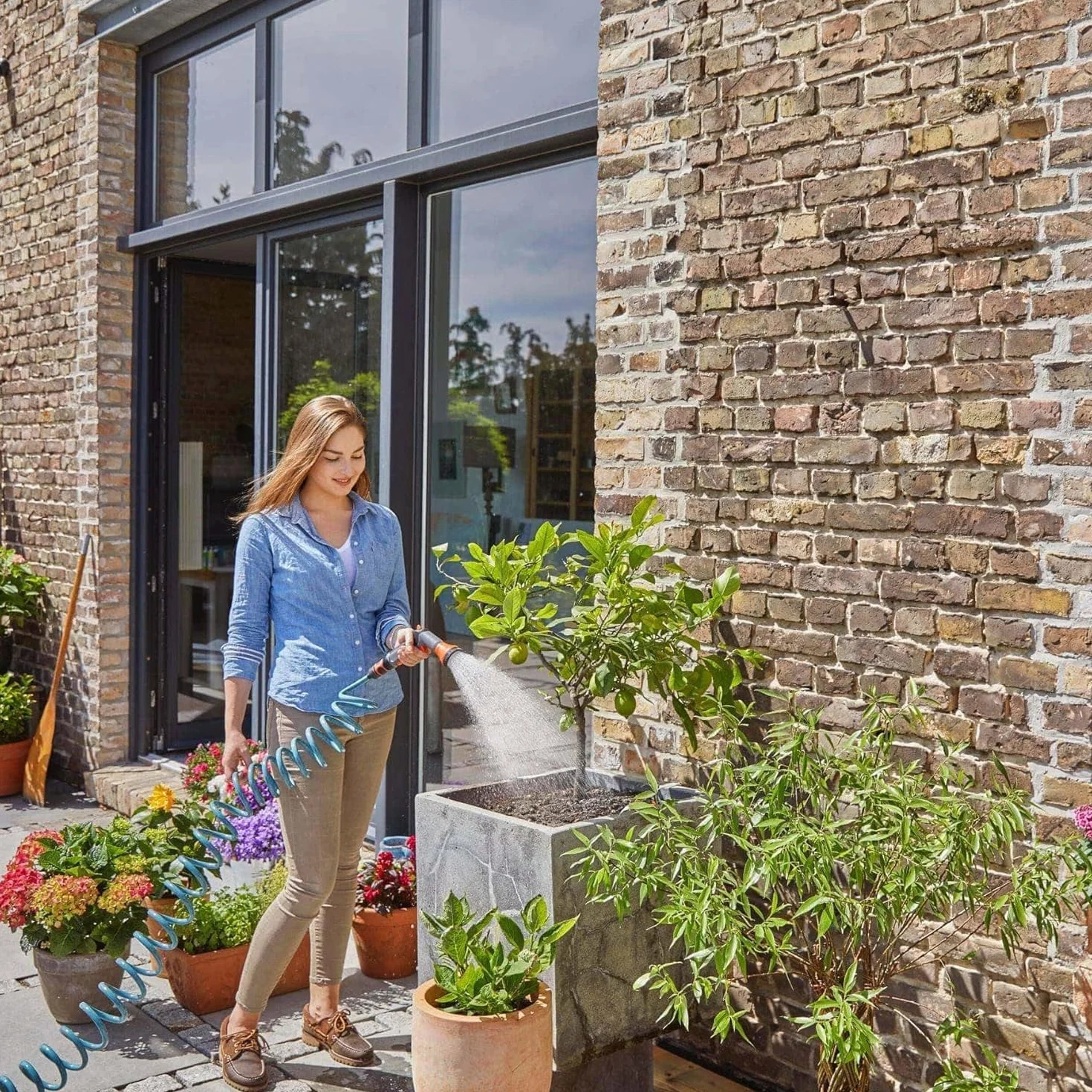 Gardena wąż spiralny 10 m średnica 9 mm zestaw z pistoletem zraszającym 4647-20
