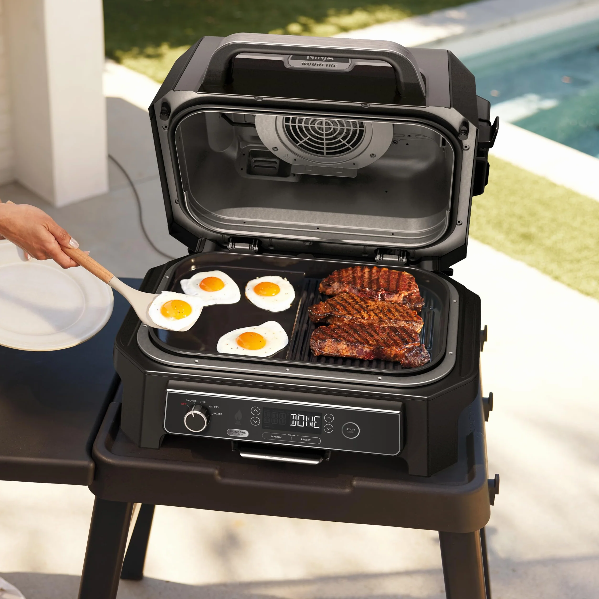 Ninja Woodfire XL Grill i płaski talerz, nieprzywierająca, kompatybilny z OG850/OG901, czarny