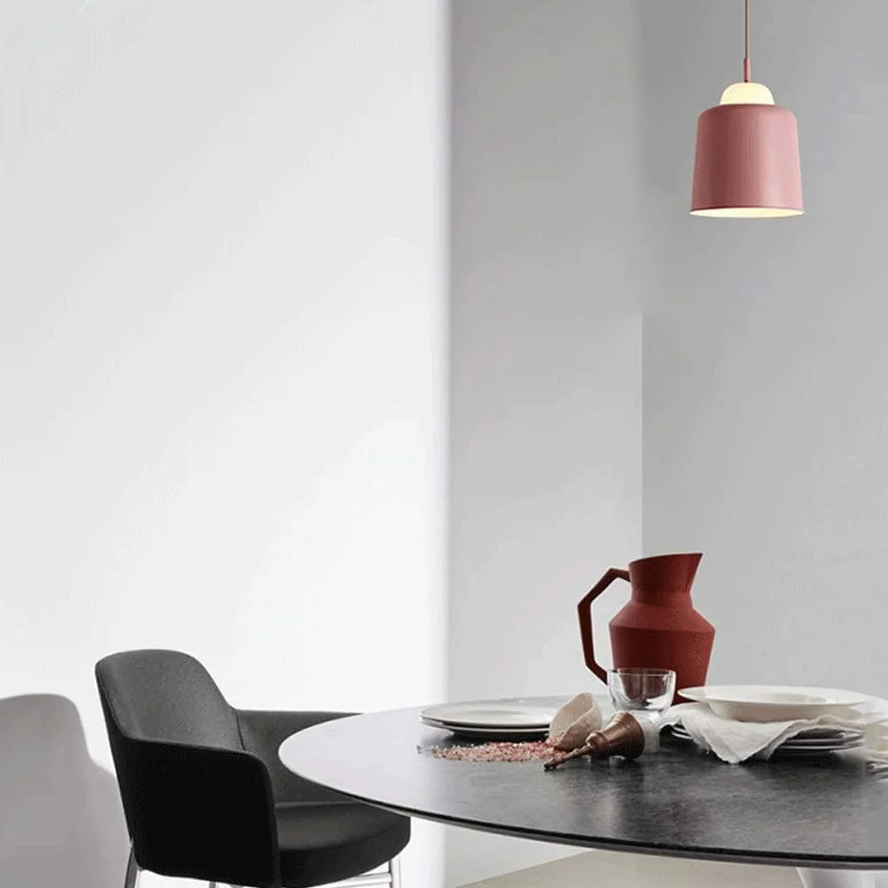 Nowoczesna minimalistyczna żelazna lampa wisząca, 9,4-calowa oprawa wisząca z osłoną garnka, kolorowy abażur Lampa wisząca do oświetlenia wewnętrznego, żyrandol sufitowy do restauracji, salon