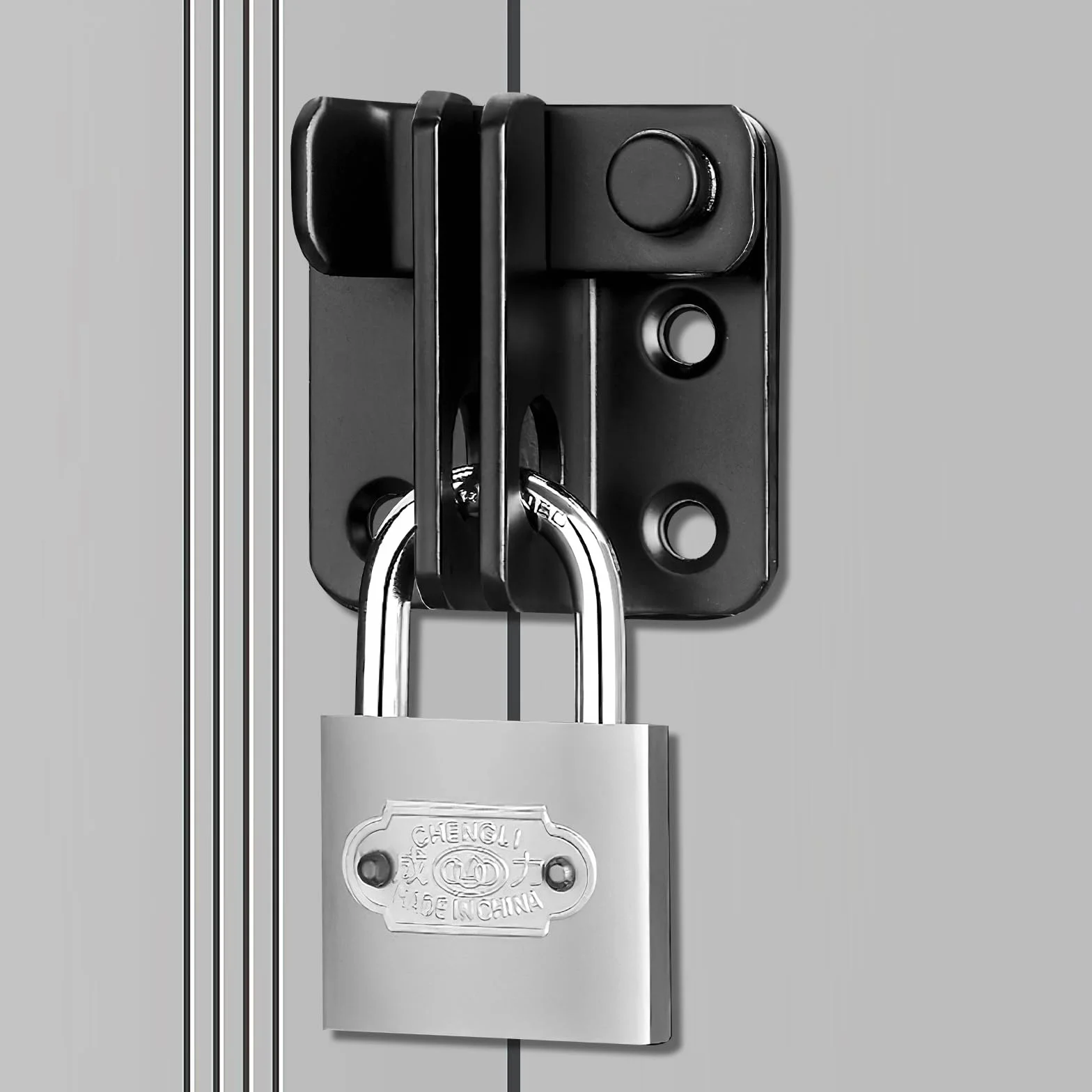 Zasuwka do Drzwi z Otworem na Kłódkę, 45 x 20 mm Czarny Rygiel ze Stali Nierdzewnej, Grubość 3 mm z Otworem 10 mm i 4 Śrubami, Otwieranie w Prawo do Drzwi, Okien, Szafek i Furtek