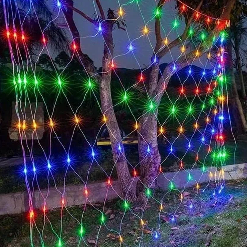 Łańcuch świetlny – oświetlenie niskiego napięcia, 50 diod LED, 3m + 5 m, 10 cm między diodami LED, przezroczysty kabel, 8 trybów migania, IP44.