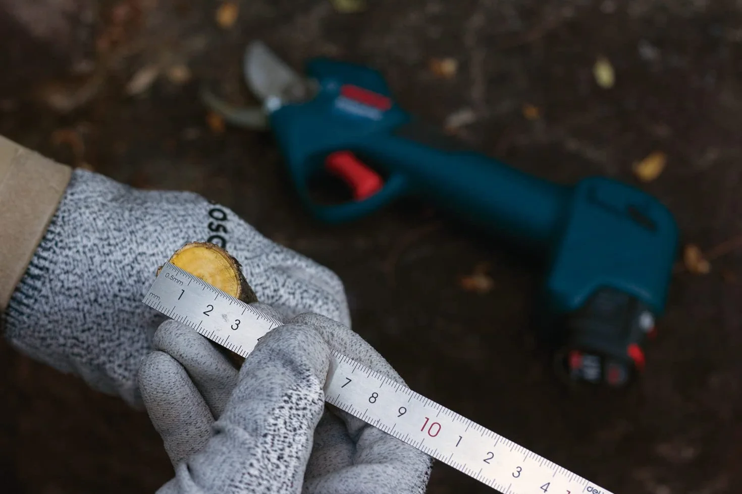 Bosch Professional Akumulatorowy Sekator Pro Pruner 12V 25mm