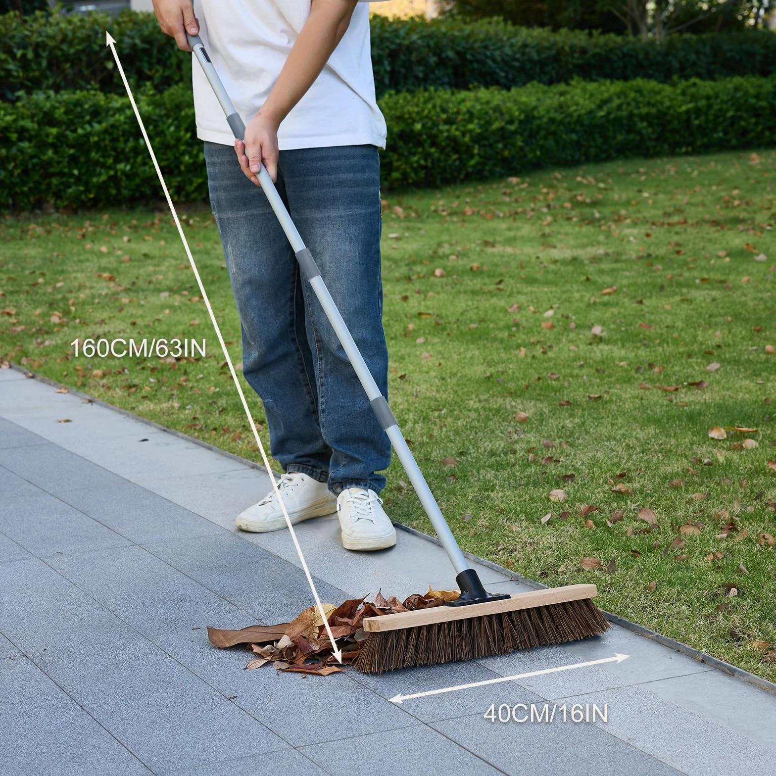 Mitclear 40cm Miotła Ogrodowa Heavy Duty z Długim Uchwytem(160cm), Miotła Ciężka, Miotła Pchana na Zewnątrz, Sztywna Szczotka z Naturalnym Włosiem Bassine, do Tarasów, Podjazdów, Garaży, Ogrodów