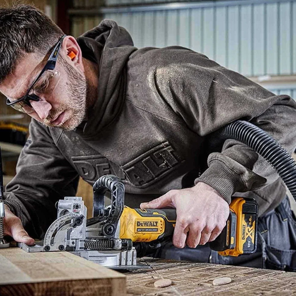 Dewalt DCW682N-XJ 18 V XR łącznik do ciastek