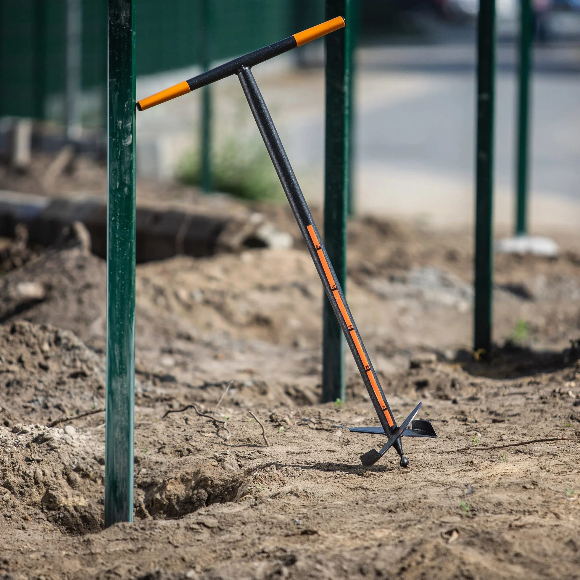 KADAX Świder ziemny ręczny 200 mm metalowy spiralny do ogrodu