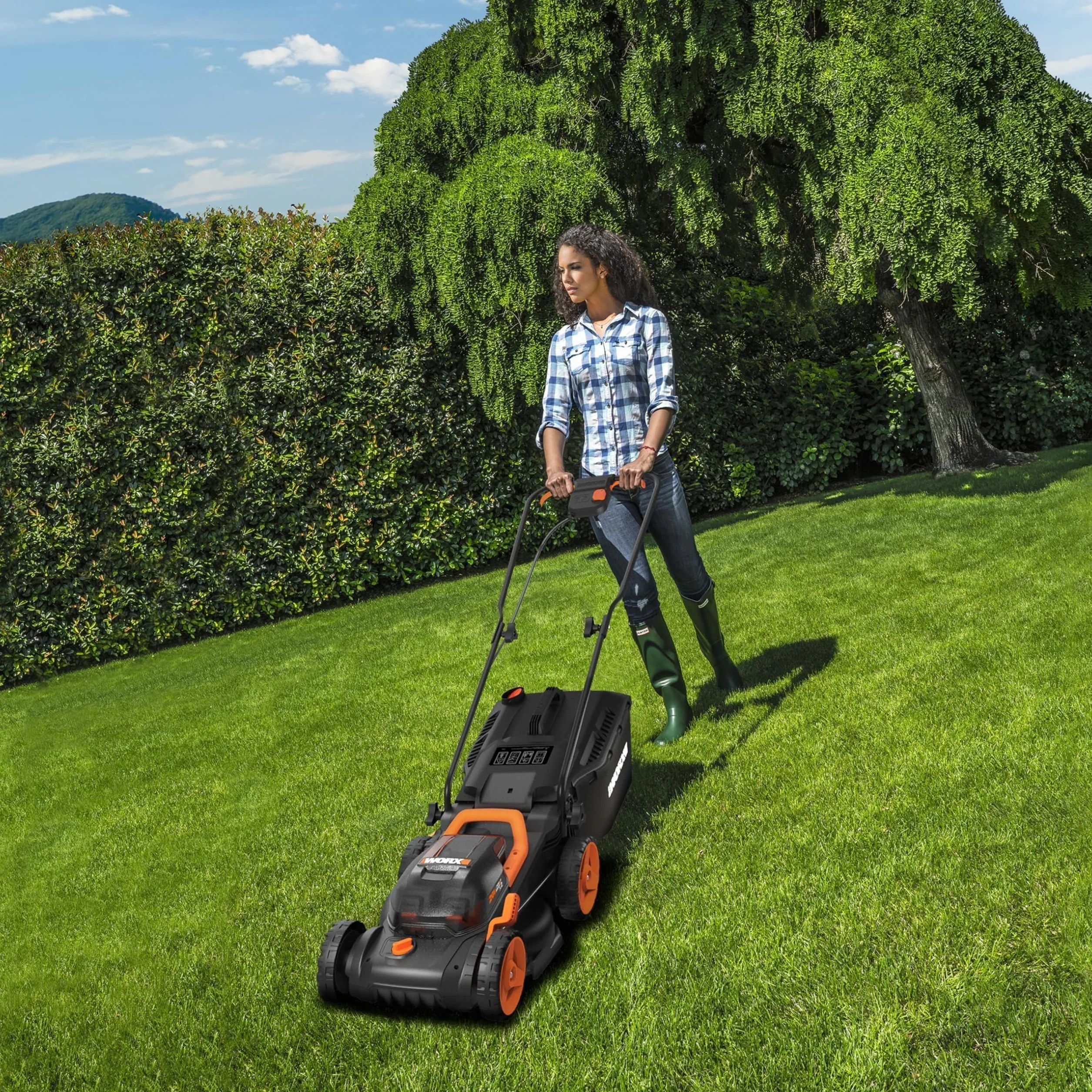 Worx WG779E Kosiarka Rotacyjna 40 V Czarny Pomarańczowy