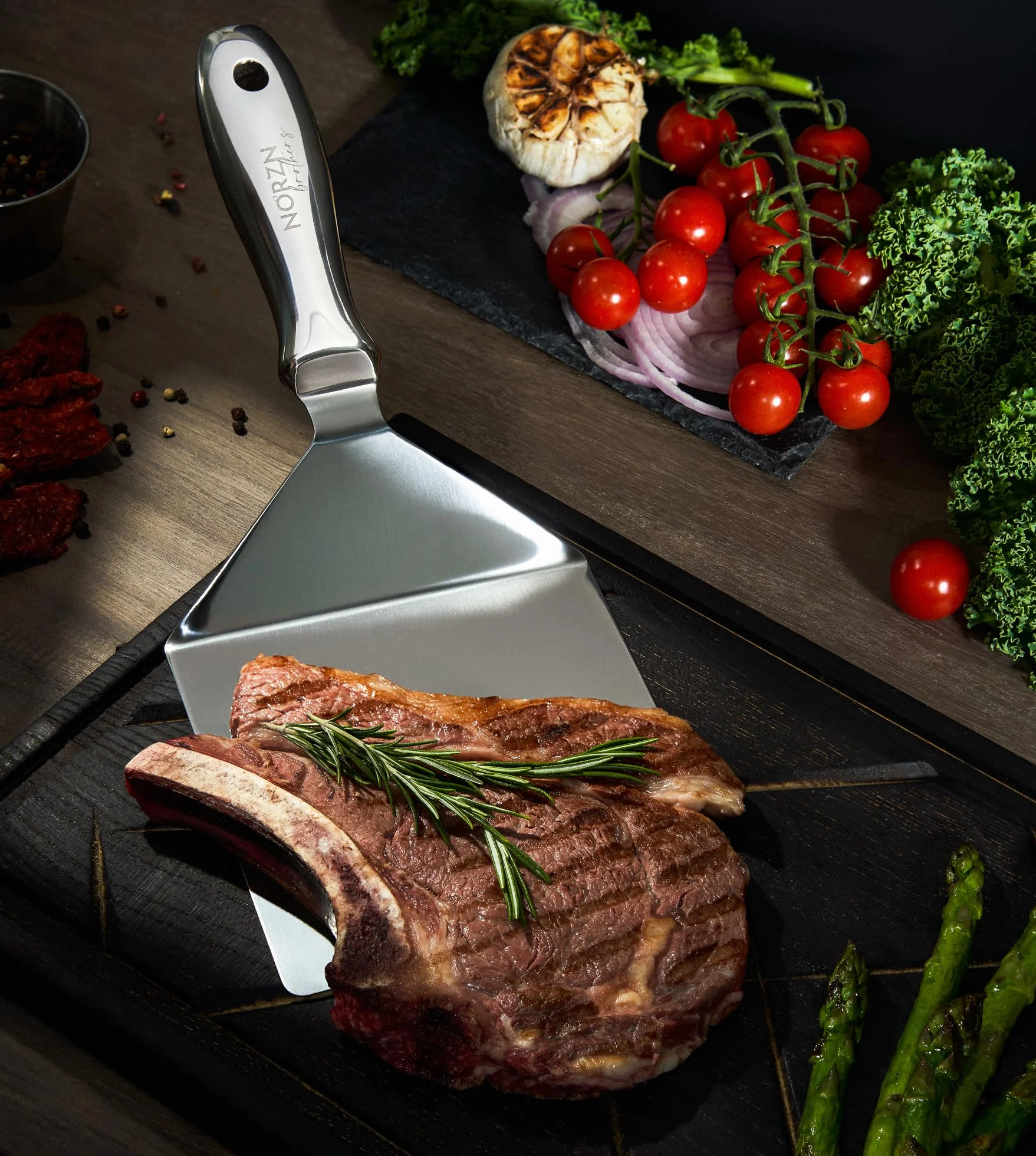 Łopatka do Płyty Grillowej ze Stali Nierdzewnej – Duża Elastyczna Łopatka z Gradientem i Polerowaniem Lustrzanym, Grill, BBQ, Teppanyaki, Do Zmywarki, Kontakt z Żywnością, 10 Lat Gwarancji