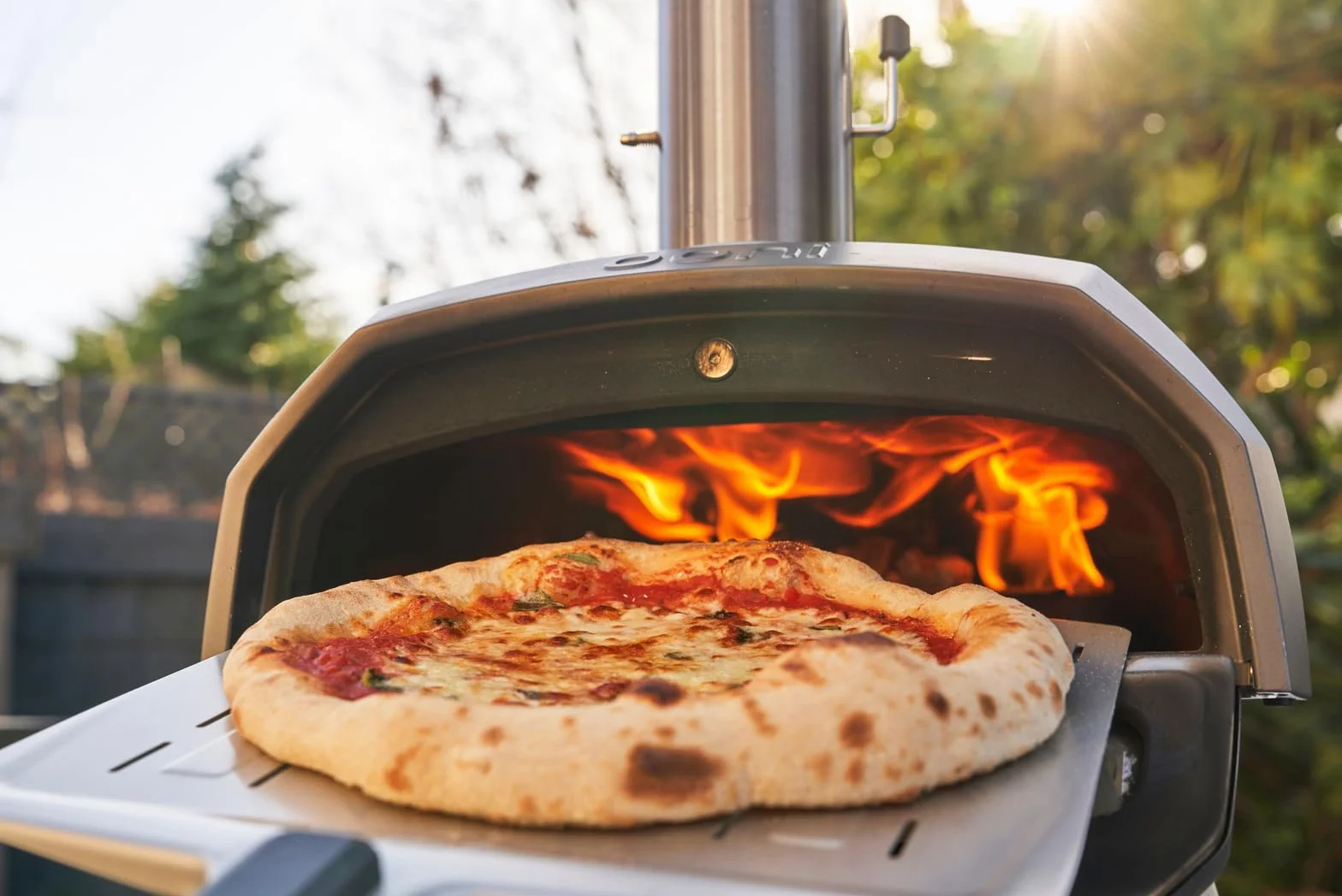 OONI Karu 12G Pizza Oven Multi Combustion