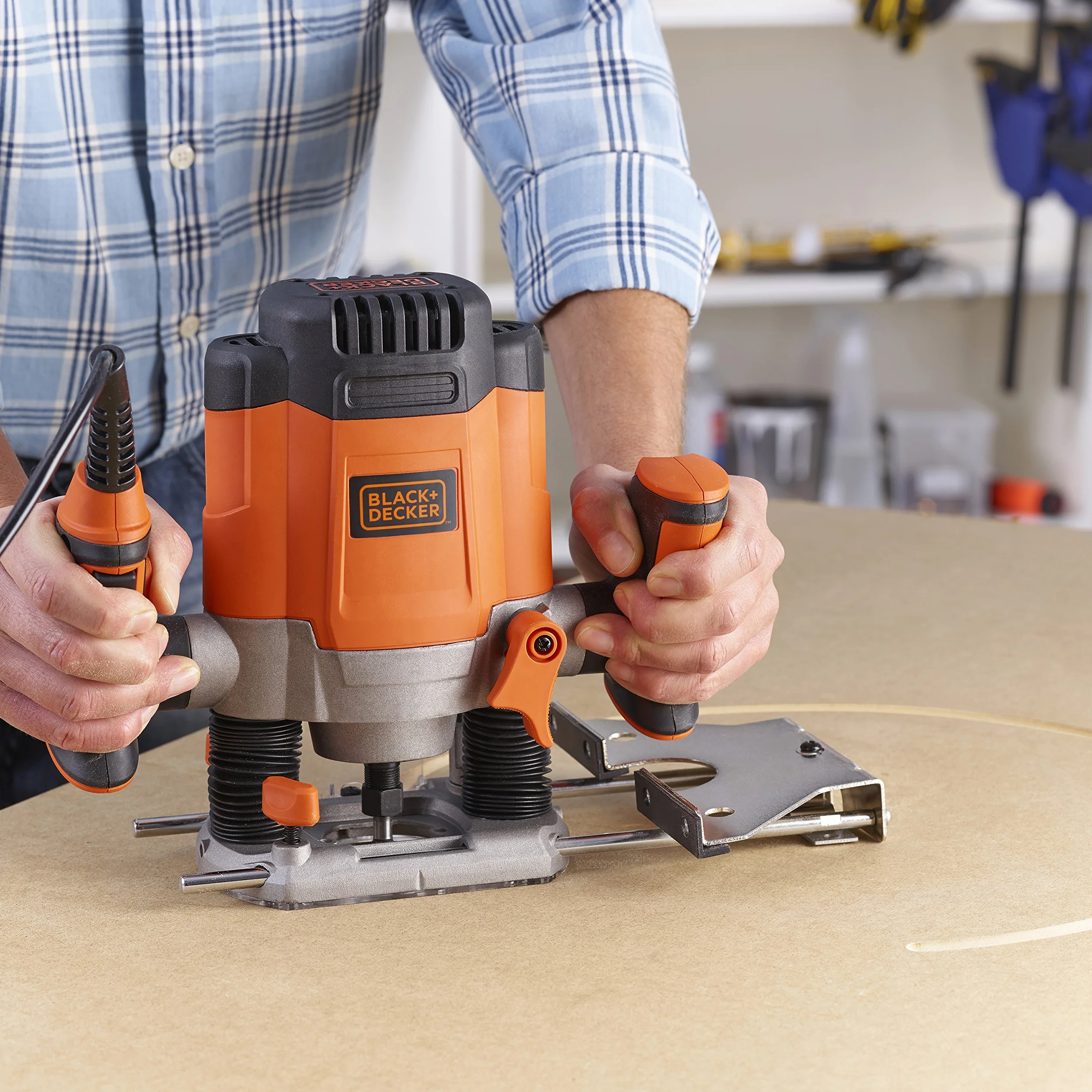 BLACK+DECKER, Frezarka górnowrzecionowa, moc 1200 W, KW1200EKA