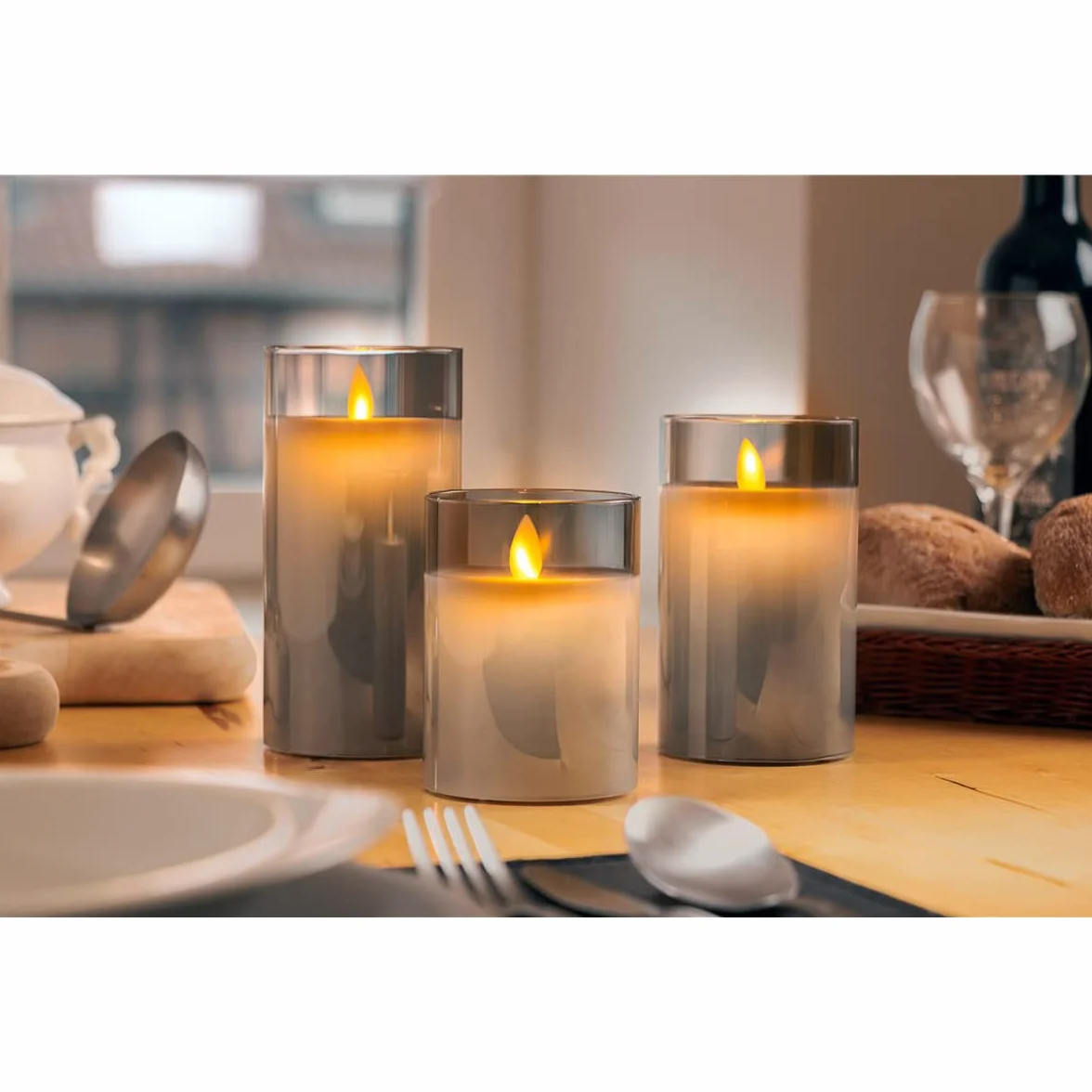 goobay 60372 Świeca LED z prawdziwego wosku w szkle 7 5 x 15 cm, szary