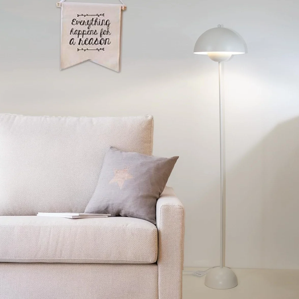 Alpinaluz Stalowa lampa podłogowa z wypukłym kloszem, styl skandynawski i retro, pośrednie oświetlenie skierowane w dół, gniazdo E27, przełącznik nożny, do salonu lub sypialni, biała