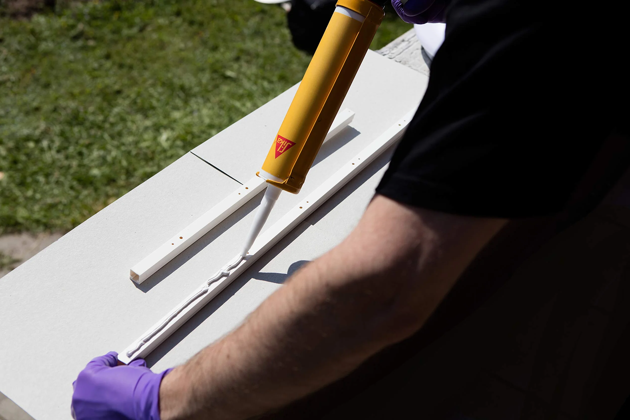 Sika flex-141 PVC szary beton, miękki klej uszczelniający, klej plastikowy na porowatych i nieporowatych podłożach, mocowanie do PCW, wewnątrz i na zewnątrz, 290 ml