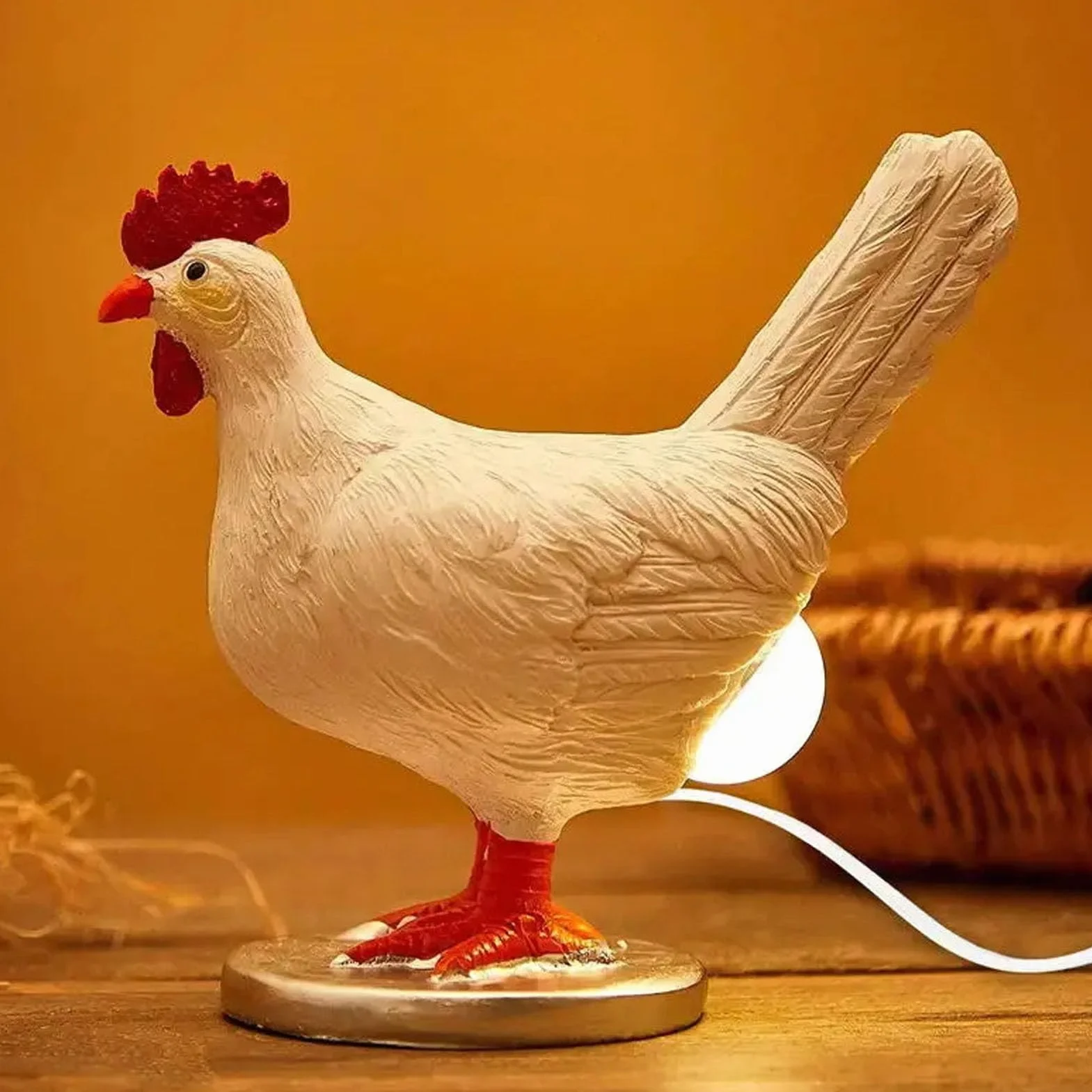 Lampa z Jajkiem Kurzym, Lampka Nocna z żywicy z Jajkiem Kurzym Realistyczna Lampa LED z Jajkiem, Zabawna Lampa Stołowa z Kurczaka, Nowatorska Lampa Znosząca Jaja na Wielkanoc,