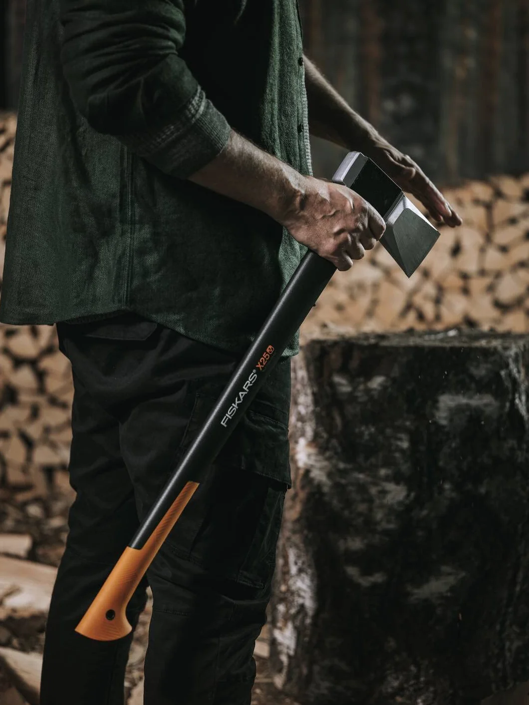 Fiskars X-Series Siekiera X25 77 cm Czarny Pomarańczowy