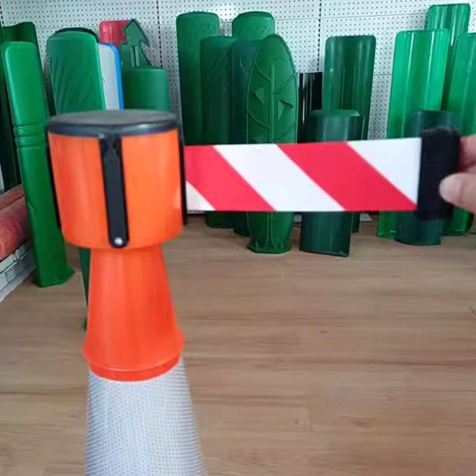 Rozsuwana Bariera Na Pachołek Drogowy, Czerwono-Żółta, Długość 2/3/5 M, Idealna Do Kontroli Ruchu I Zapewnienia Bezpieczeństwa Pieszych,B-3M(9.8FT)
