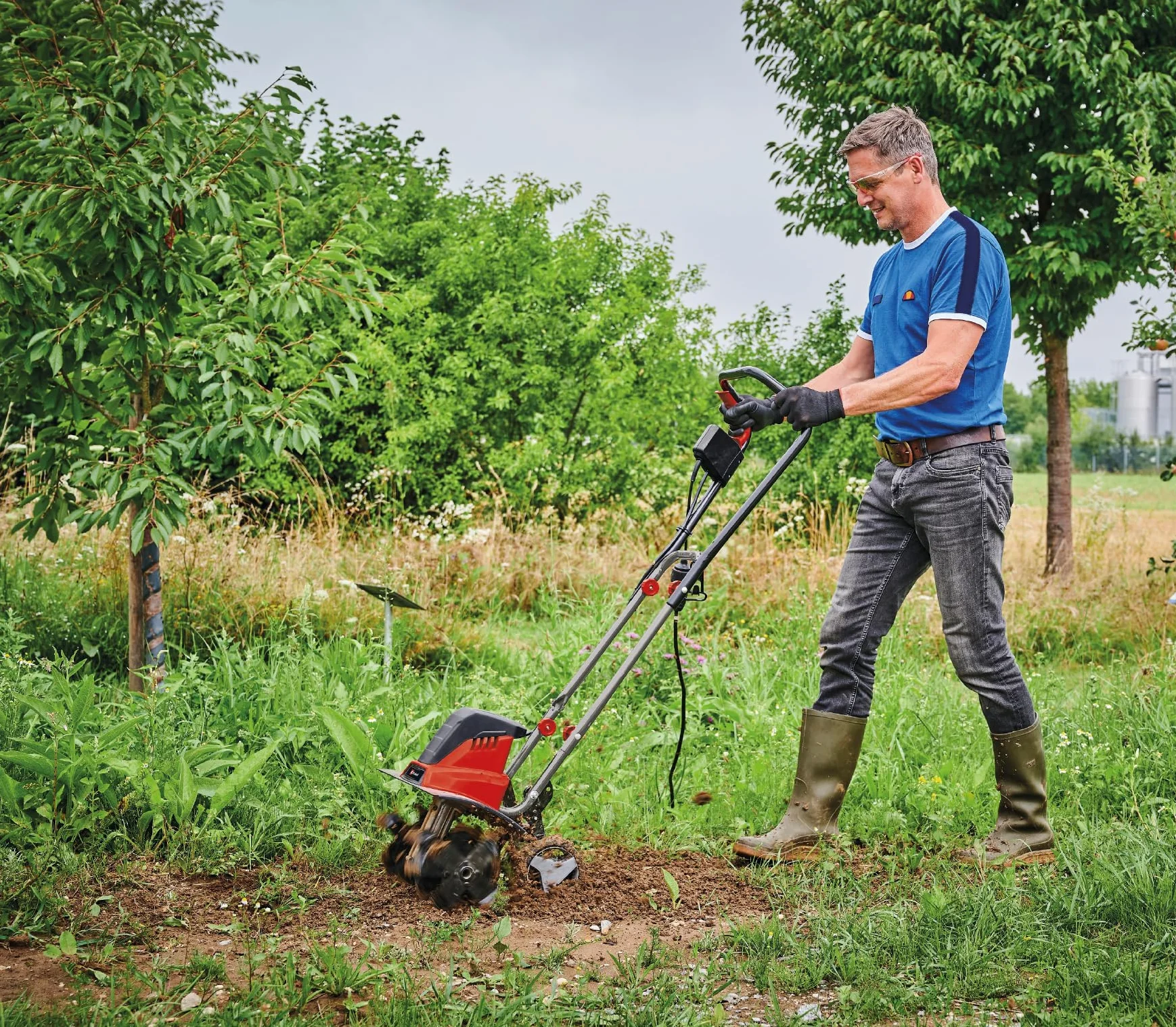 Einhell Gc-Rt 1545 M Glebogryzarka, Czarny/Czerwony, 45 cm