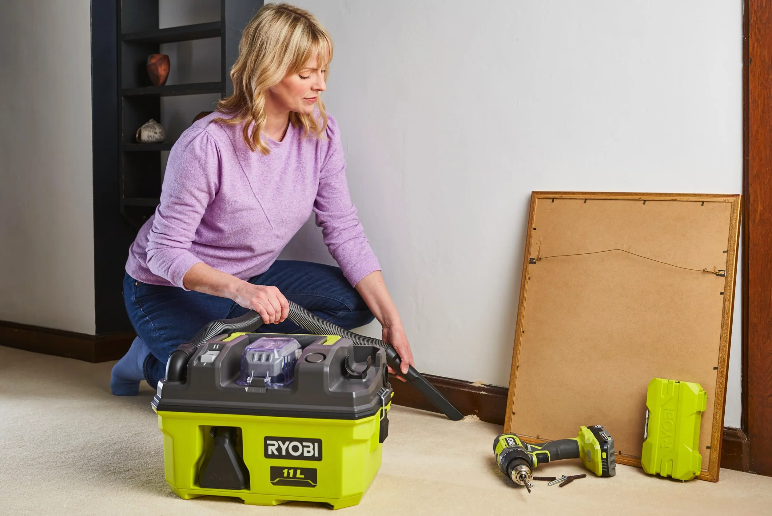 Ryobi RV1811-0 18 V ONE+ bezprzewodowy odkurzacz na mokro i sucho/odkurzacz projektowy (gołe narzędzie)