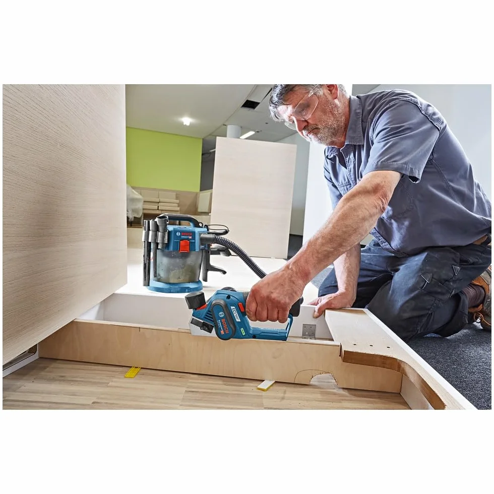 Bosch Professional GHO 12V-20 akumulatorowy strug 12V 56 mm 2 akumulatory GBA 12V 3.0Ah ładowarka L-BOXX