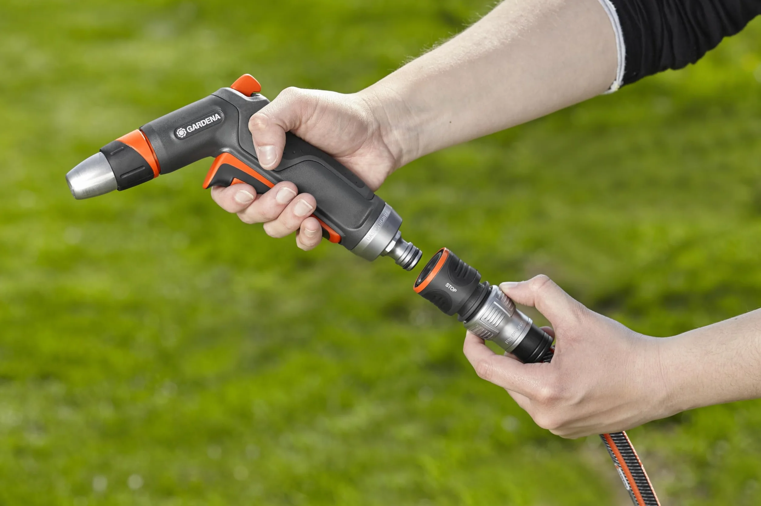 Gardena szybkozłącze ze stopem Premium 13 mm (1/2") - 15 mm (5/8"): Aquastop, szybka zmiana urządzenia, zabezpieczenie przed wygięciem, wgłębienia do chwytania, mrozoodporne, zapakowane (18253-20)