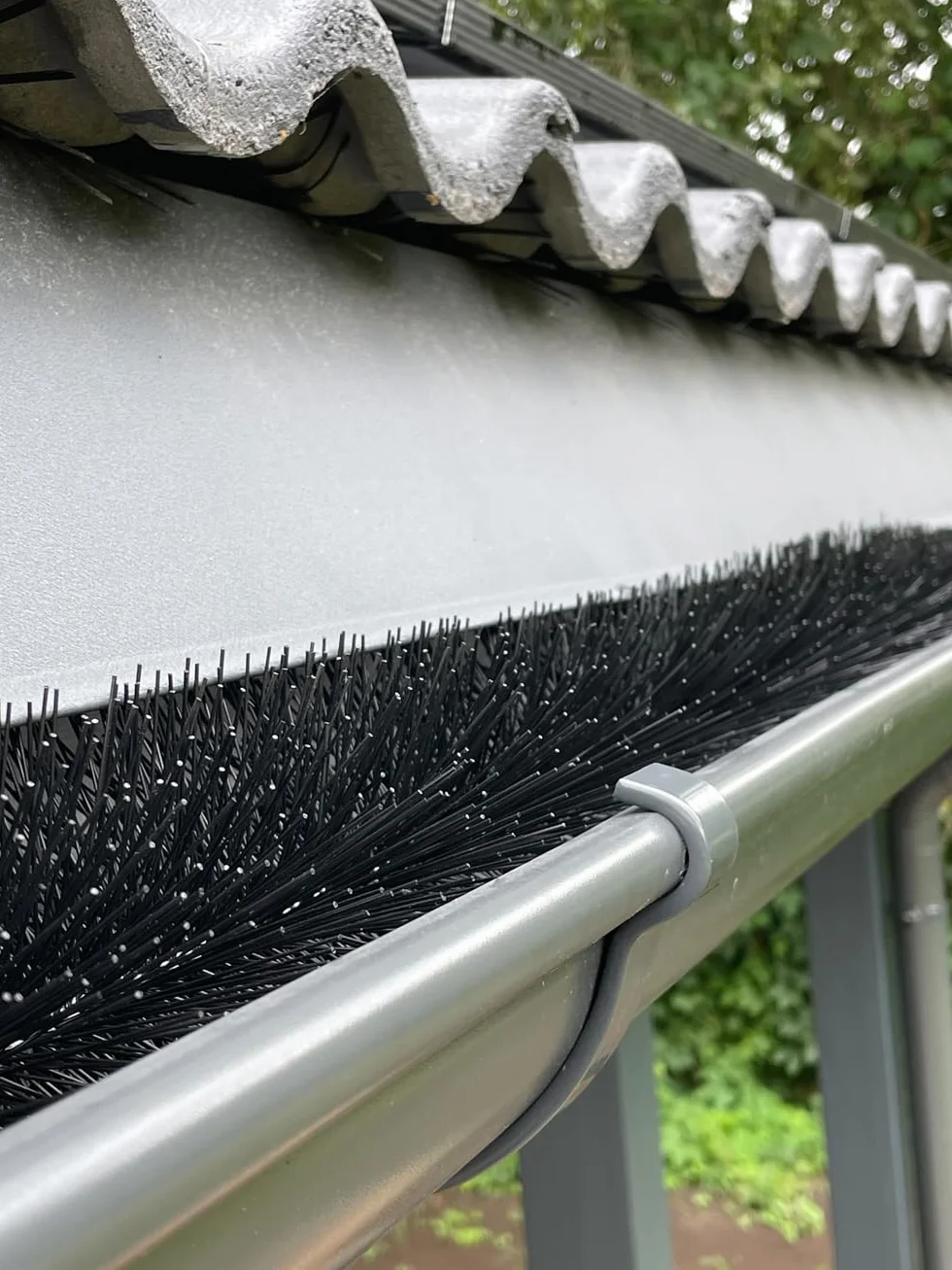 Ø 15 cm, szczotki rynnowe, 10 – 30 m, odporne na liście i kuny | do rynien dachowych i paneli słonecznych, ocynkowany/nierdzewny, drut ze stali nierdzewnej o długości 18 m, ochrona rynien i