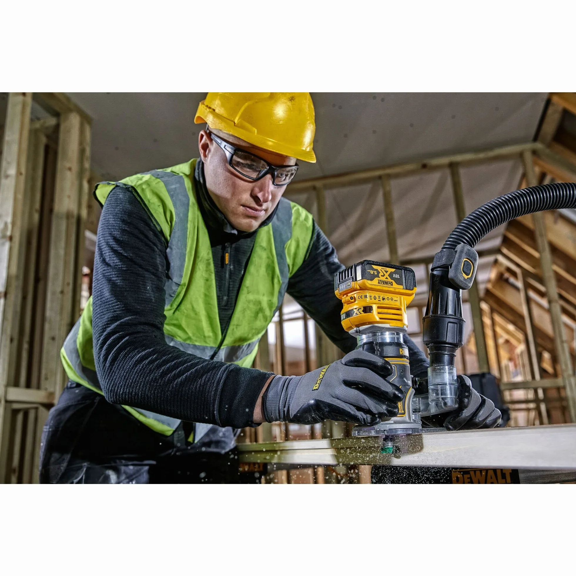 Dewalt Dcw604Nt-Xj Frezarka Górnowrzecionowa, Czarny/Żółty, 18 V